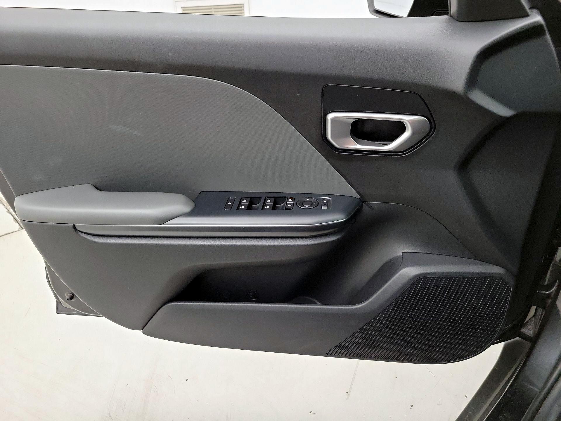 Thumbnail: 2025 Kia K4 - 12