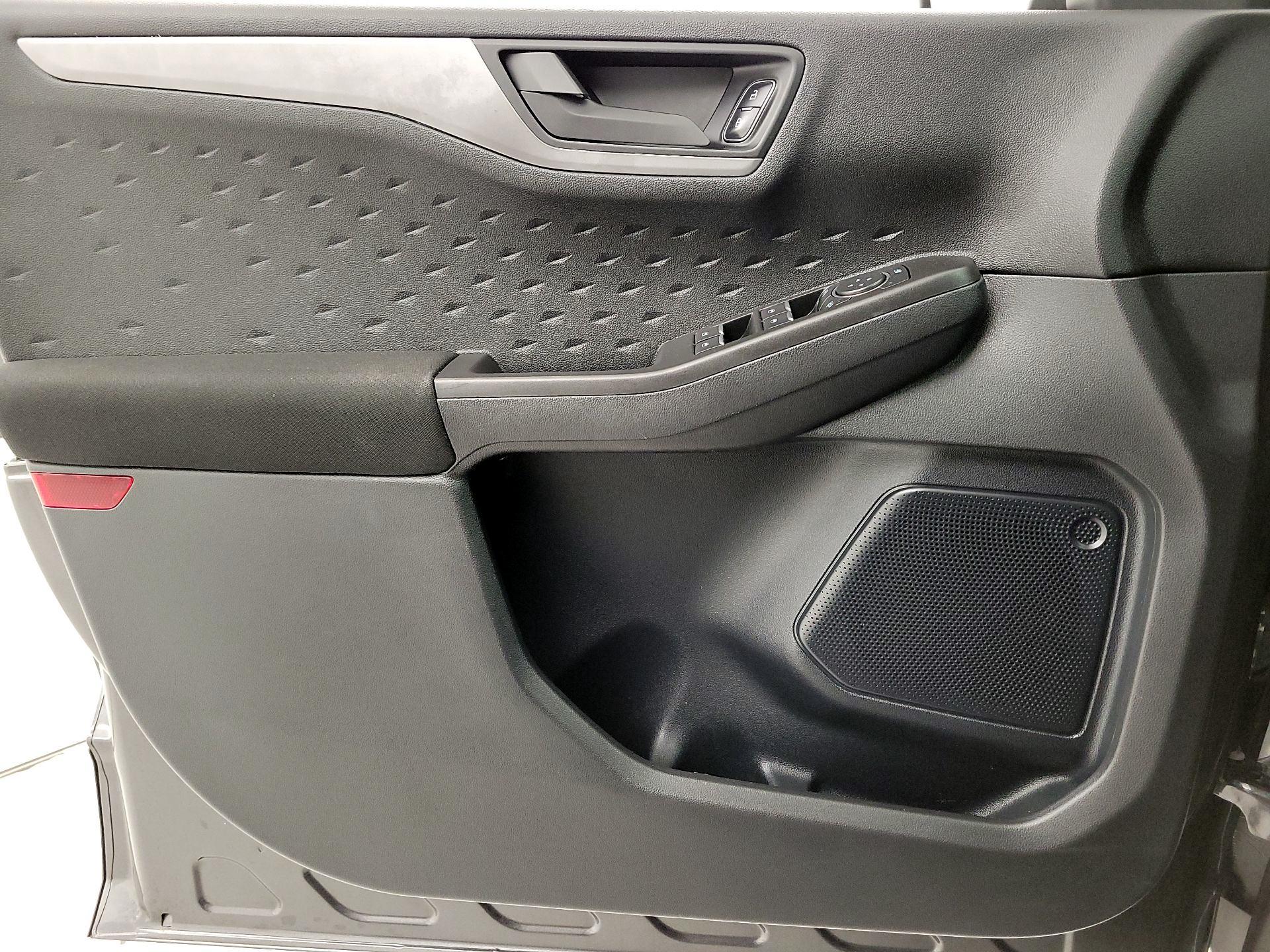 Thumbnail: 2020 Ford Escape - 12