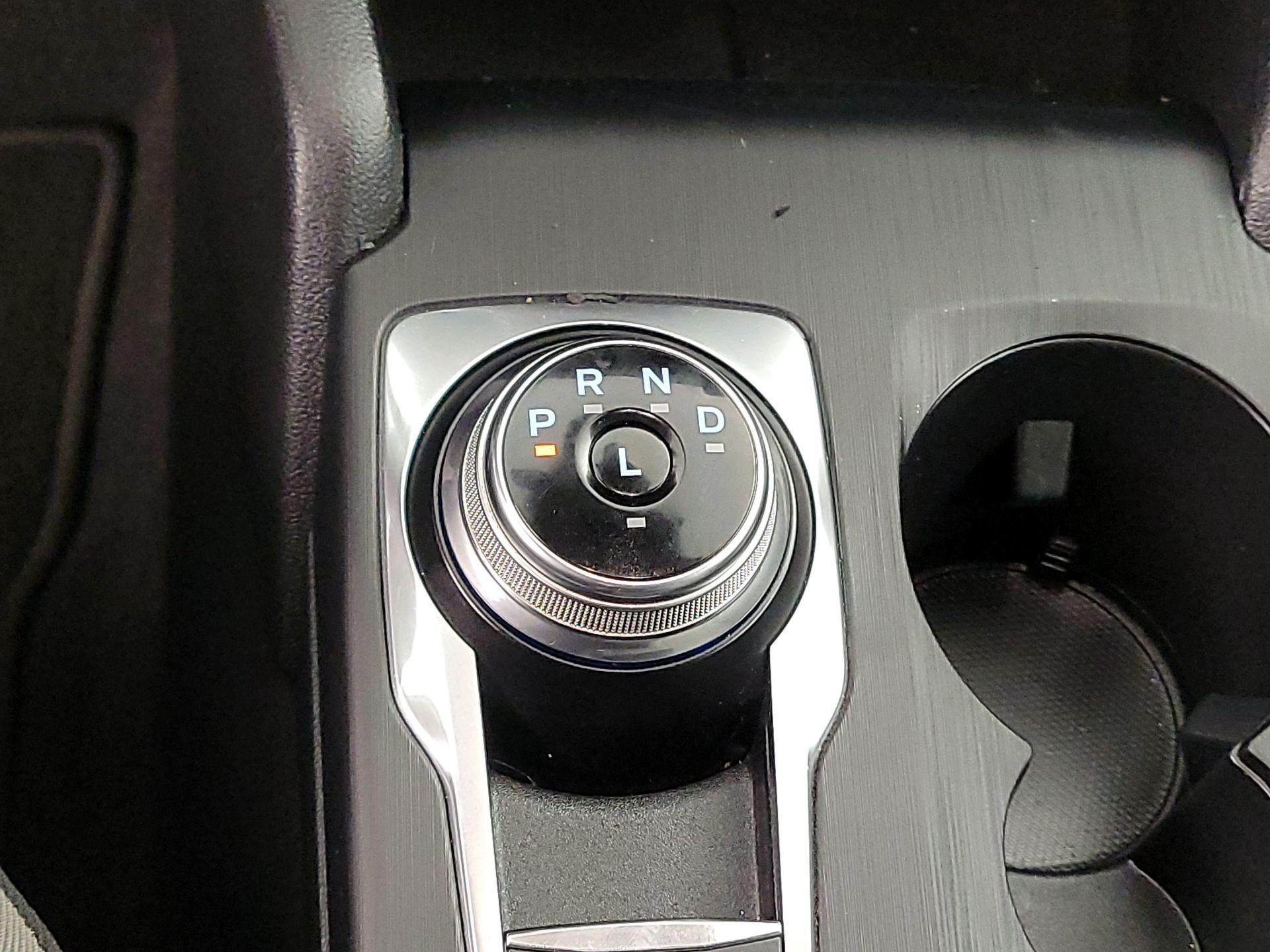 Thumbnail: 2020 Ford Escape - 17