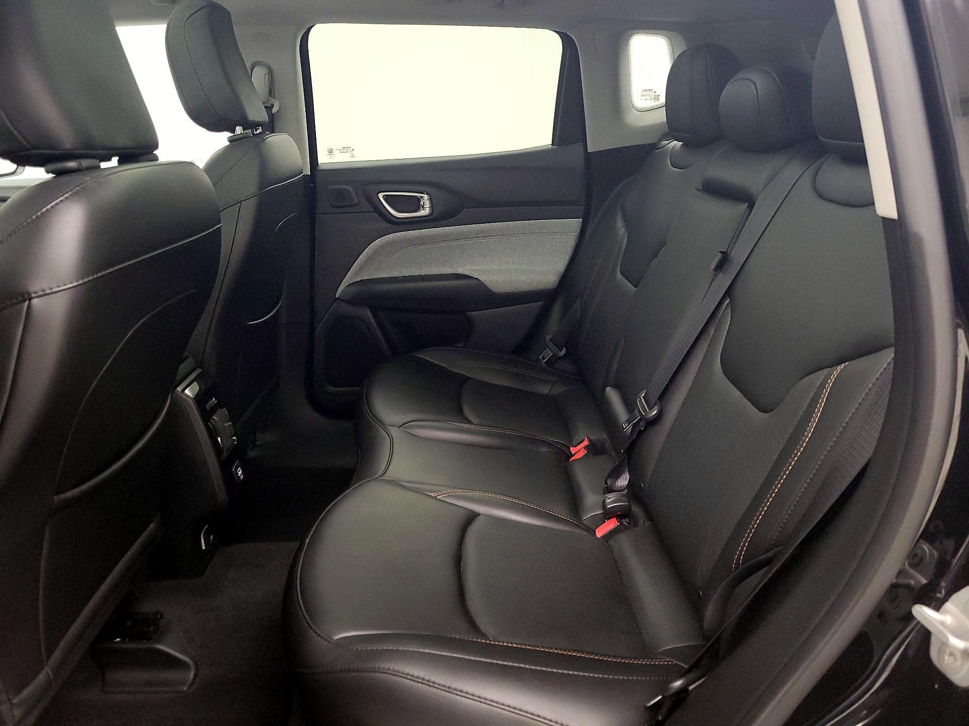 Thumbnail: 2022 Jeep Compass - 20