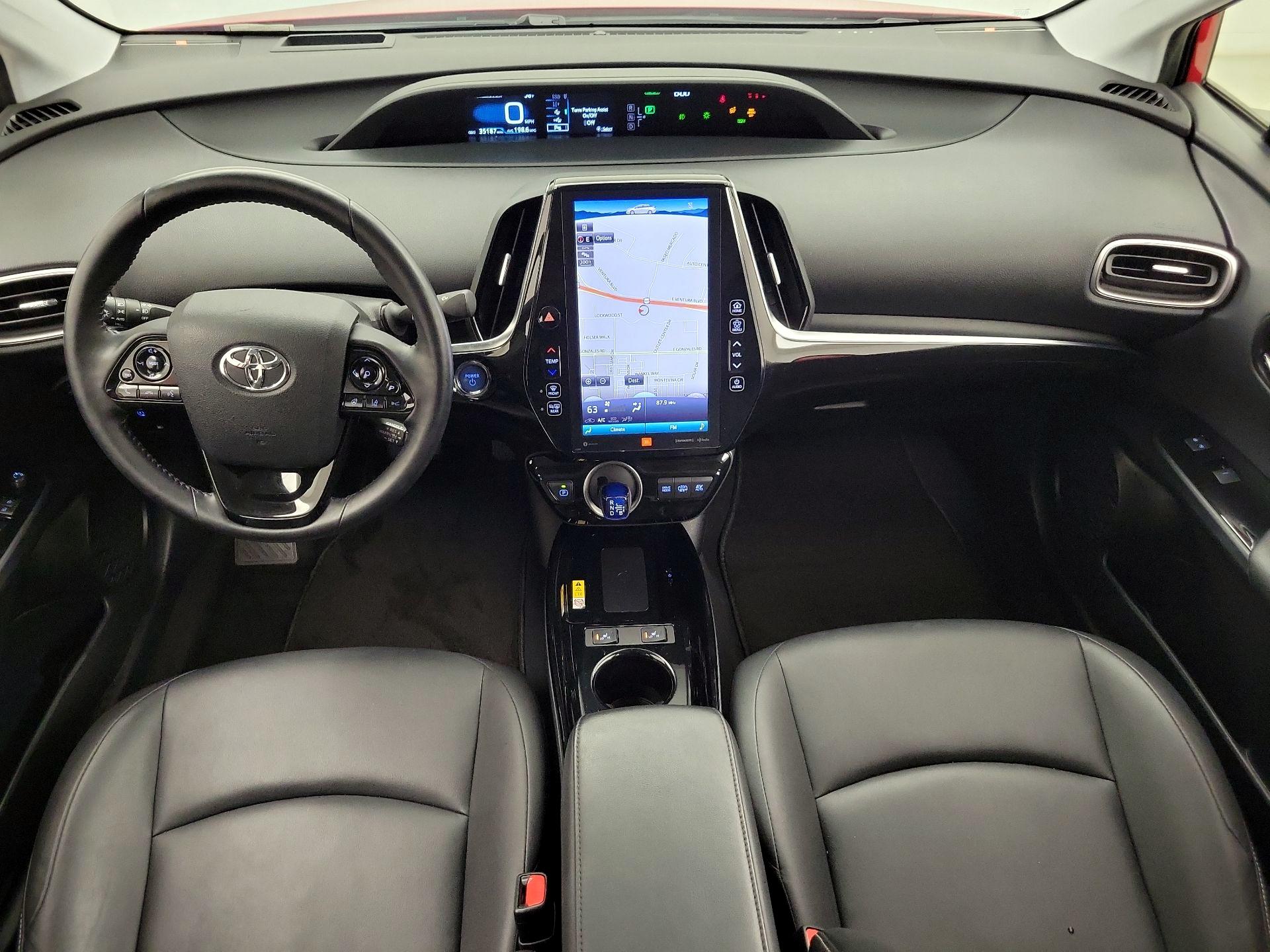 Thumbnail: 2020 Toyota Prius Prime - 9