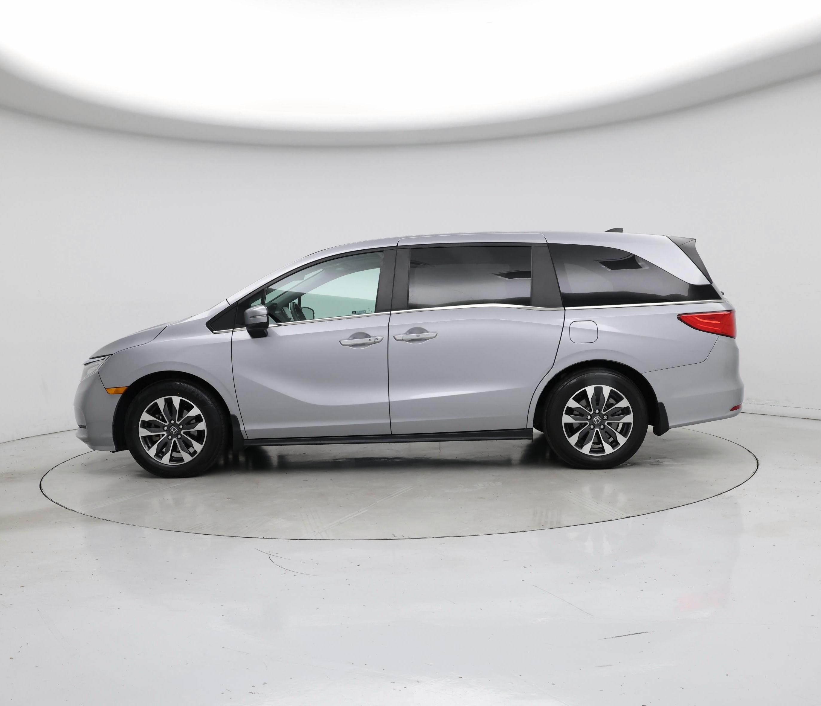 Thumbnail: 2024 Honda Odyssey - 3