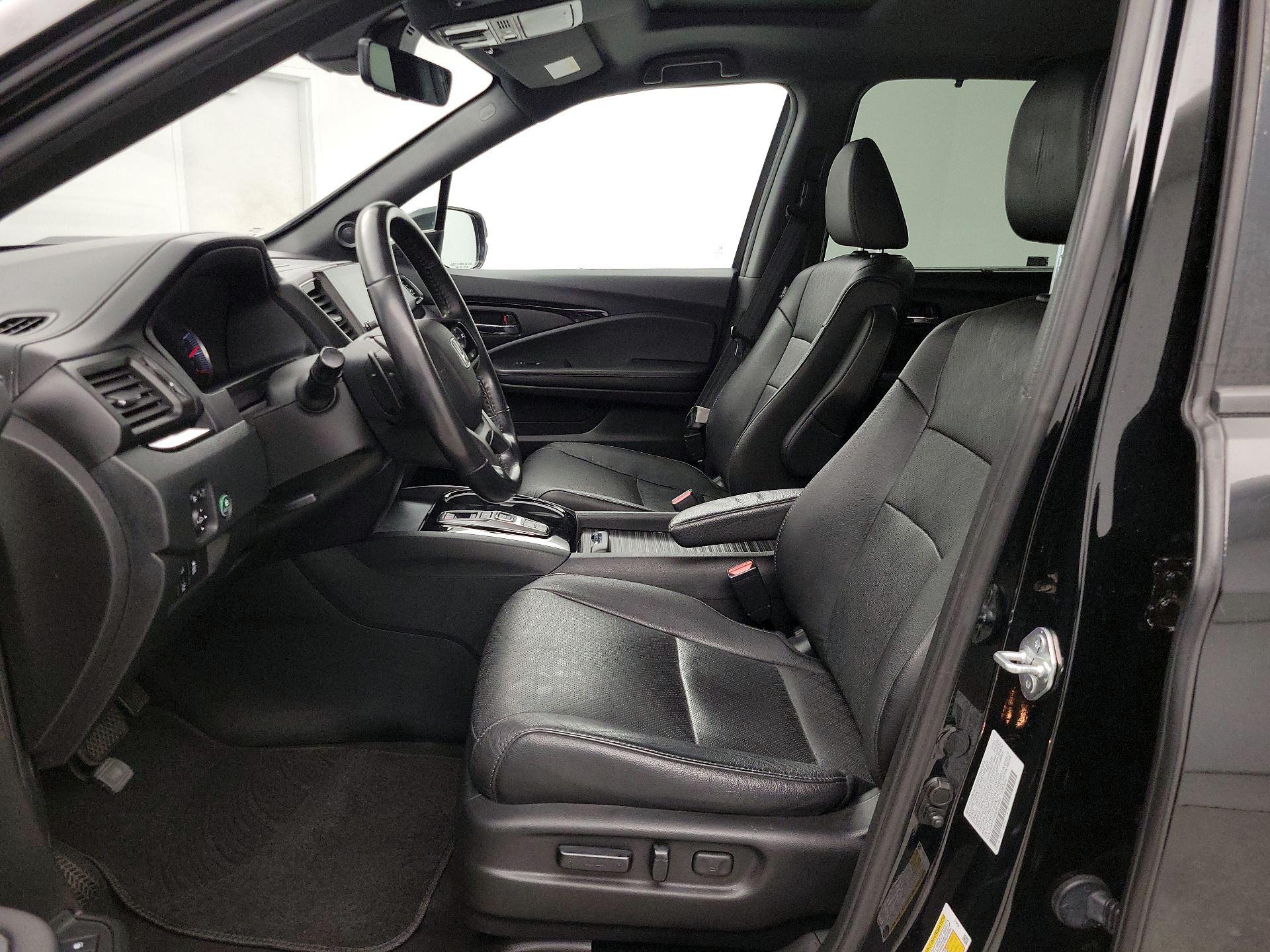 Thumbnail: 2021 Honda Passport - 11