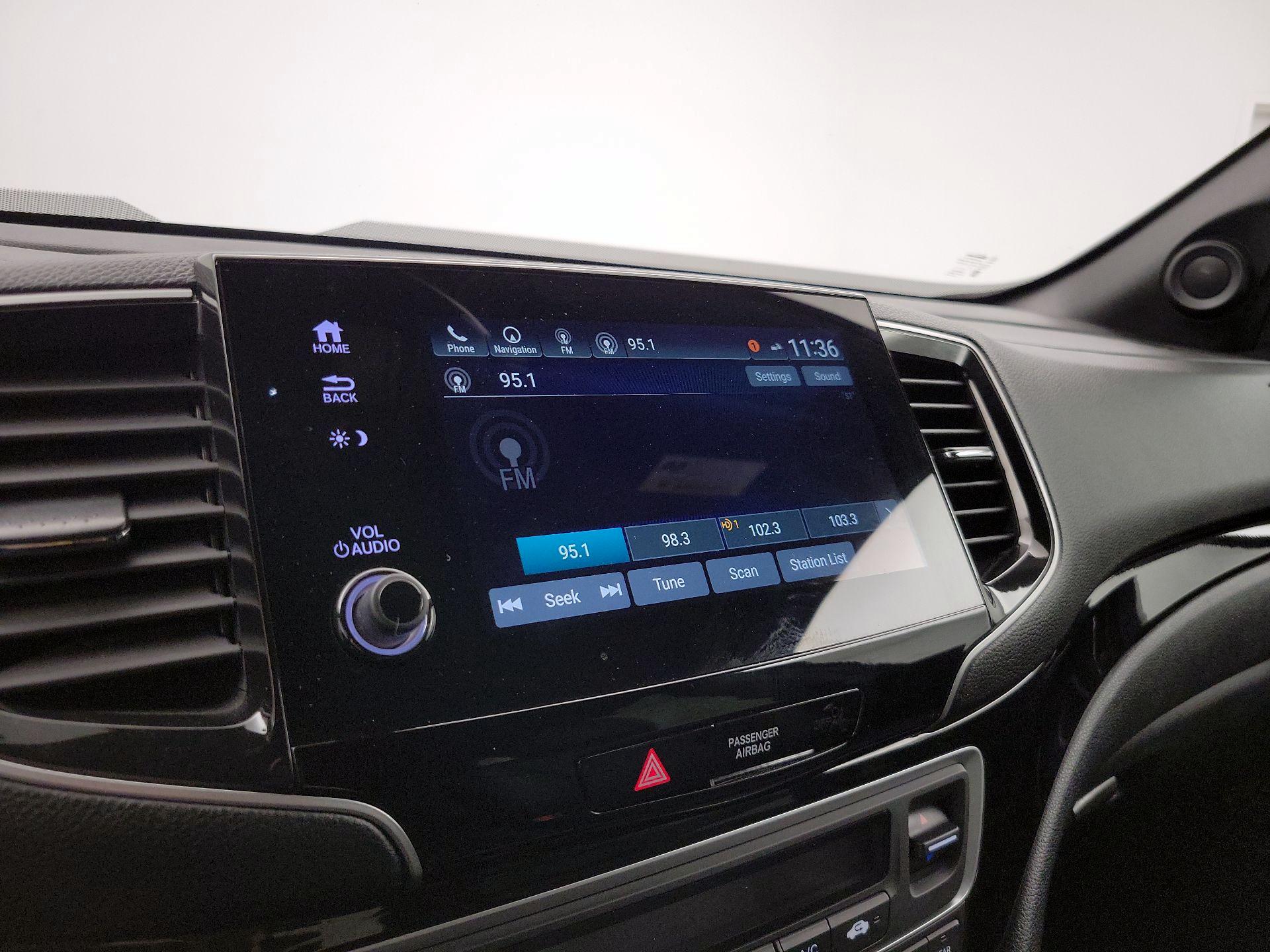 Thumbnail: 2021 Honda Passport - 16