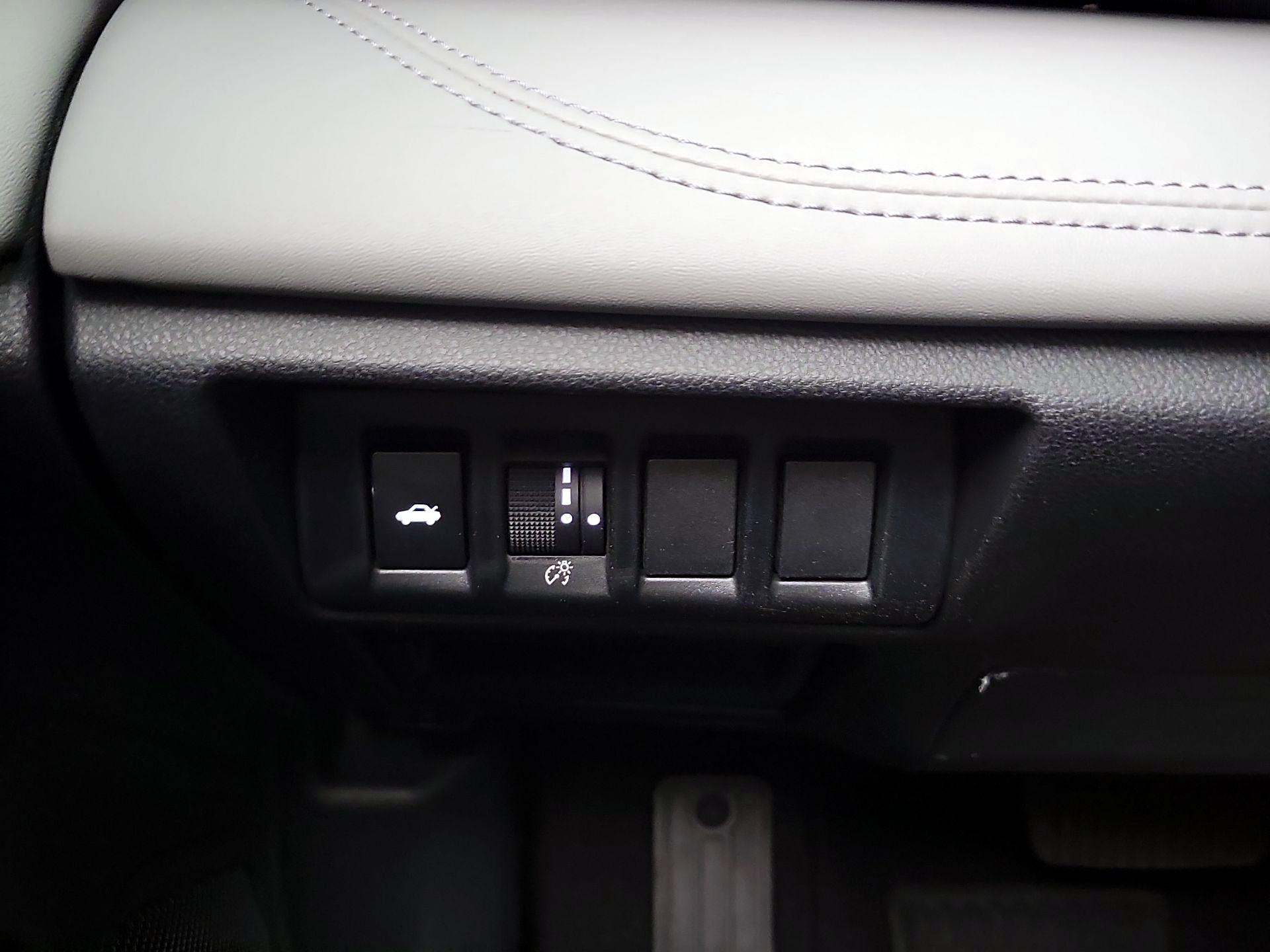 Thumbnail: 2025 Subaru Legacy - 13