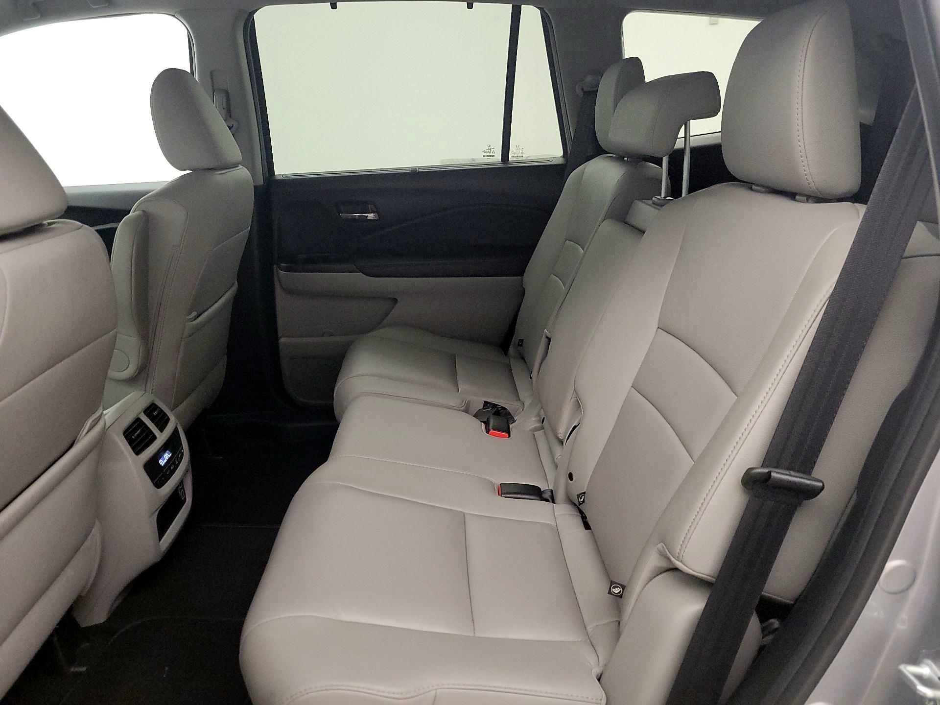 Thumbnail: 2022 Honda Pilot - 20