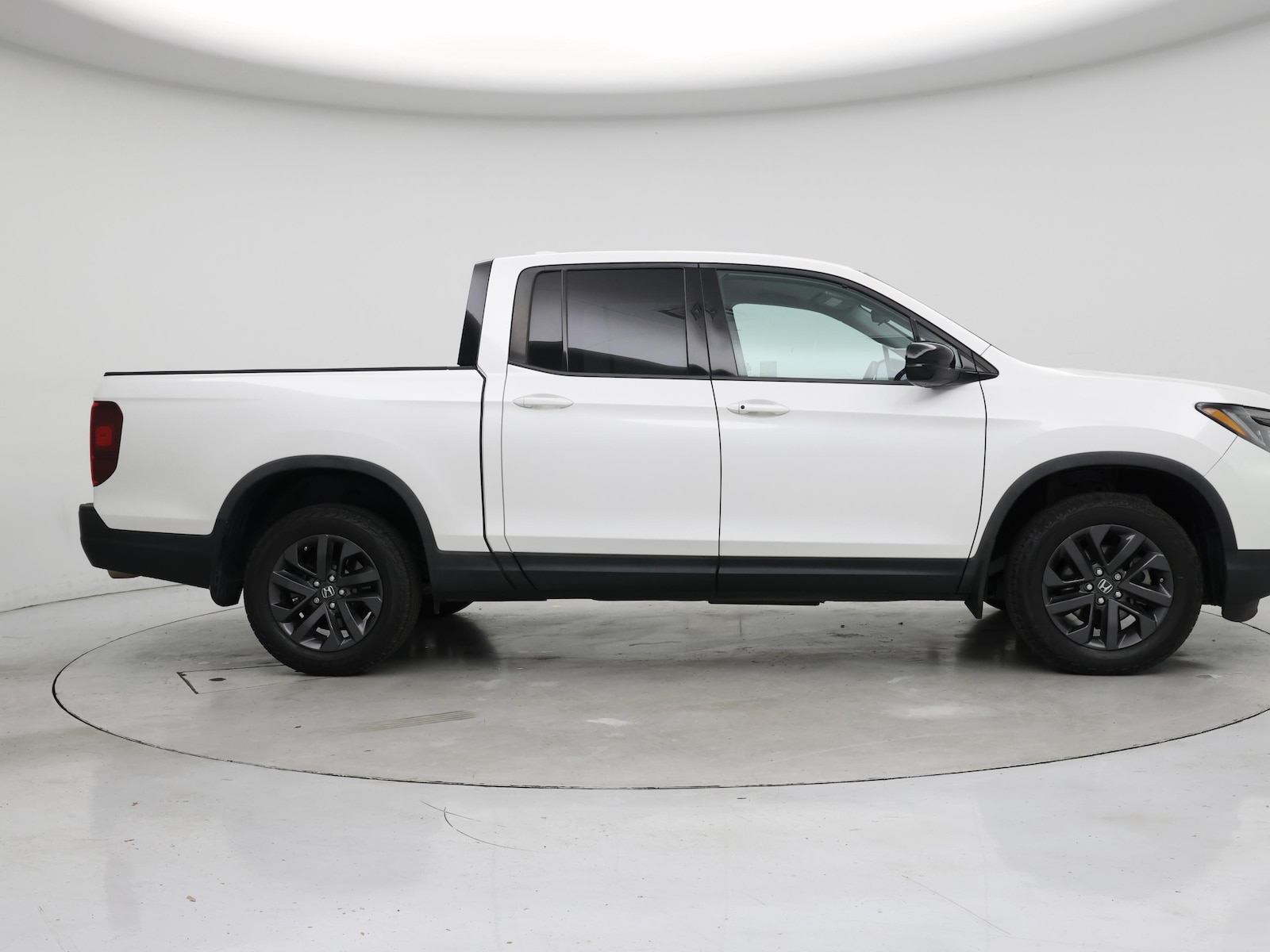 2023 Honda Ridgeline Sport - Photo 8