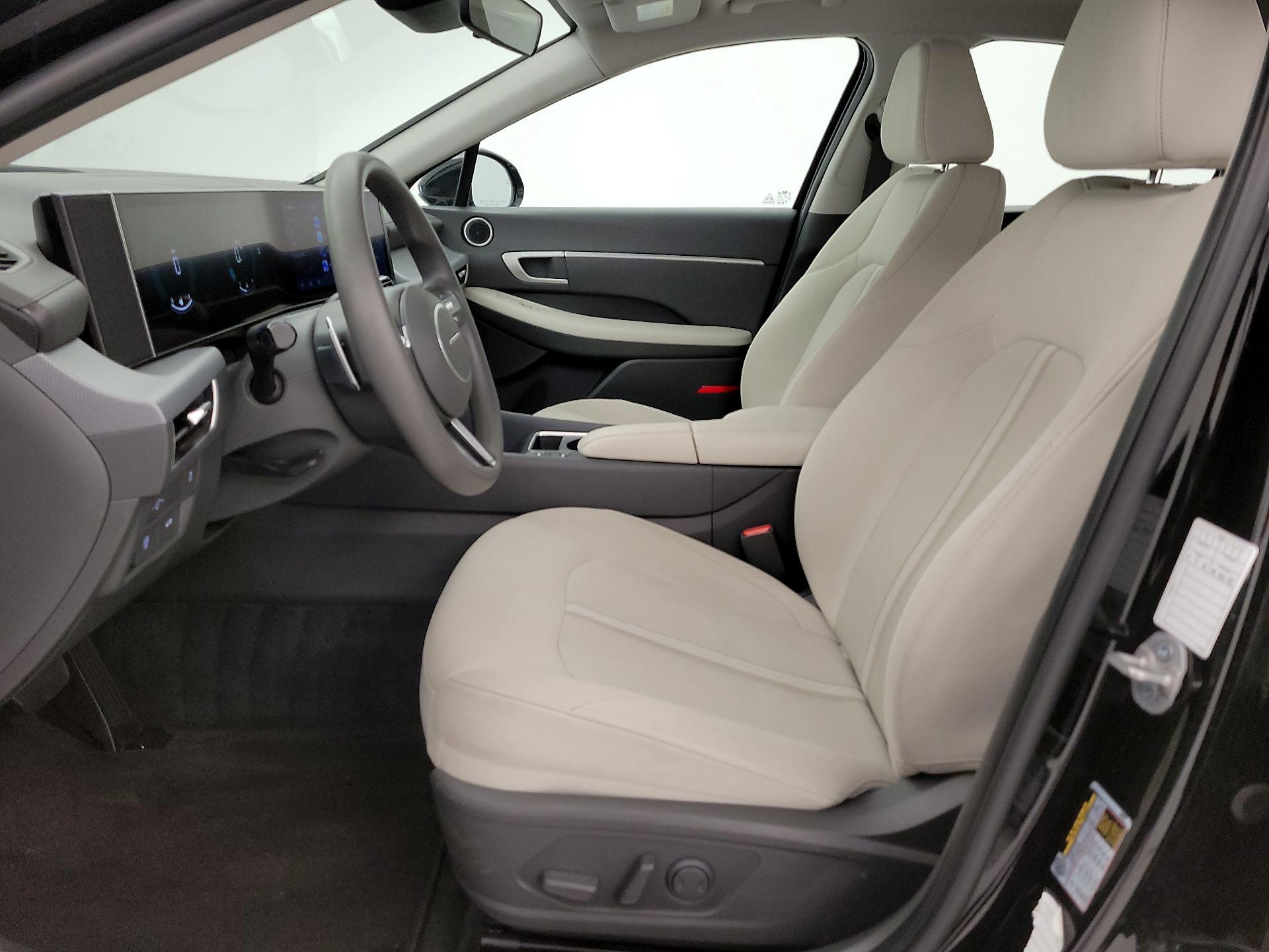 Thumbnail: 2025 Hyundai Sonata - 11