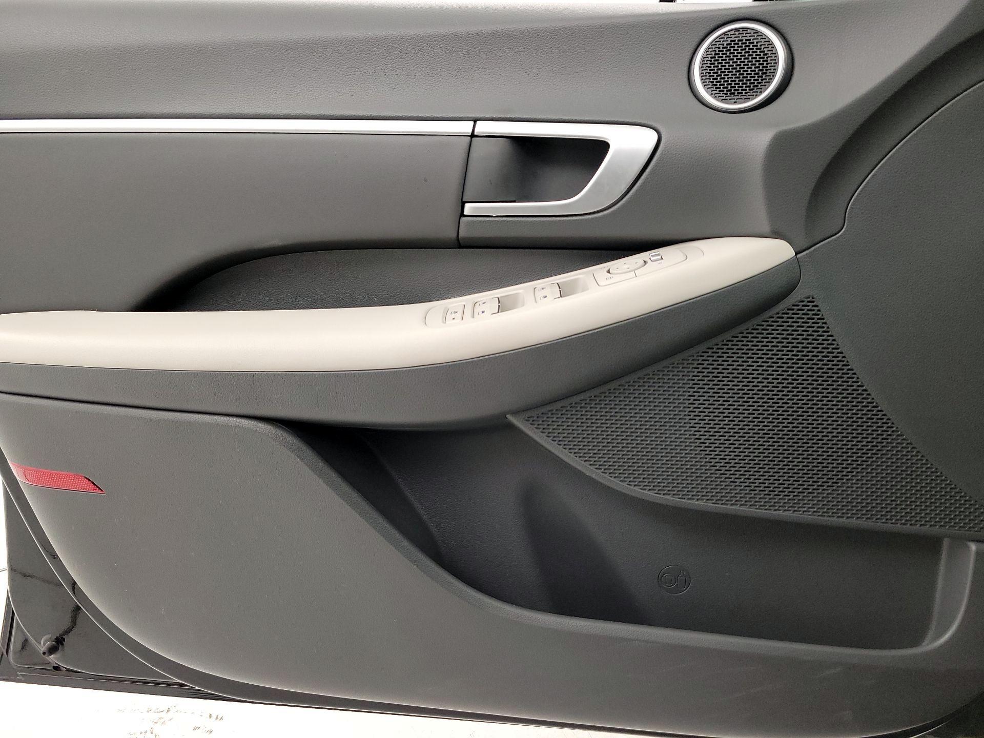 Thumbnail: 2025 Hyundai Sonata - 12