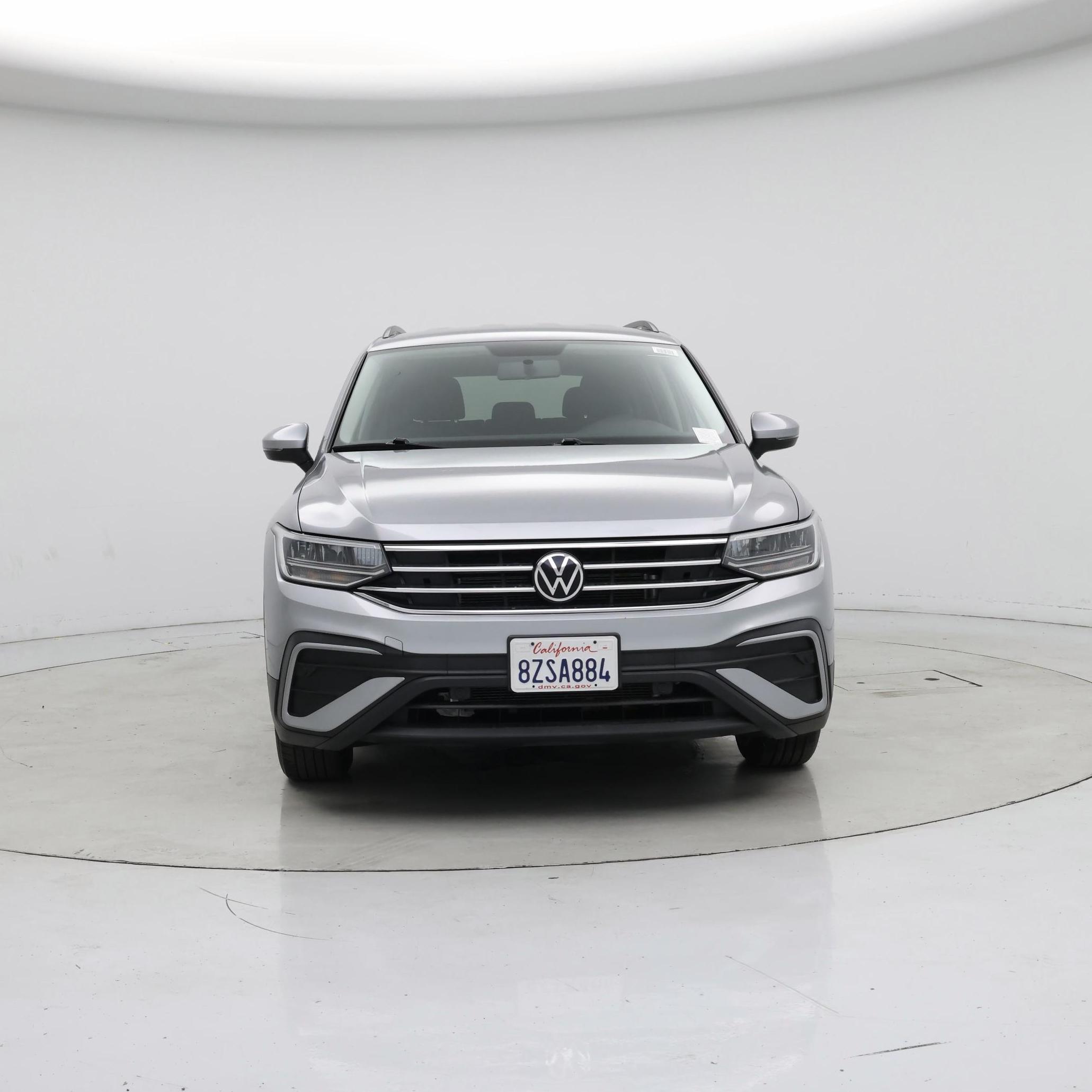 Thumbnail: 2022 Volkswagen Tiguan - 5