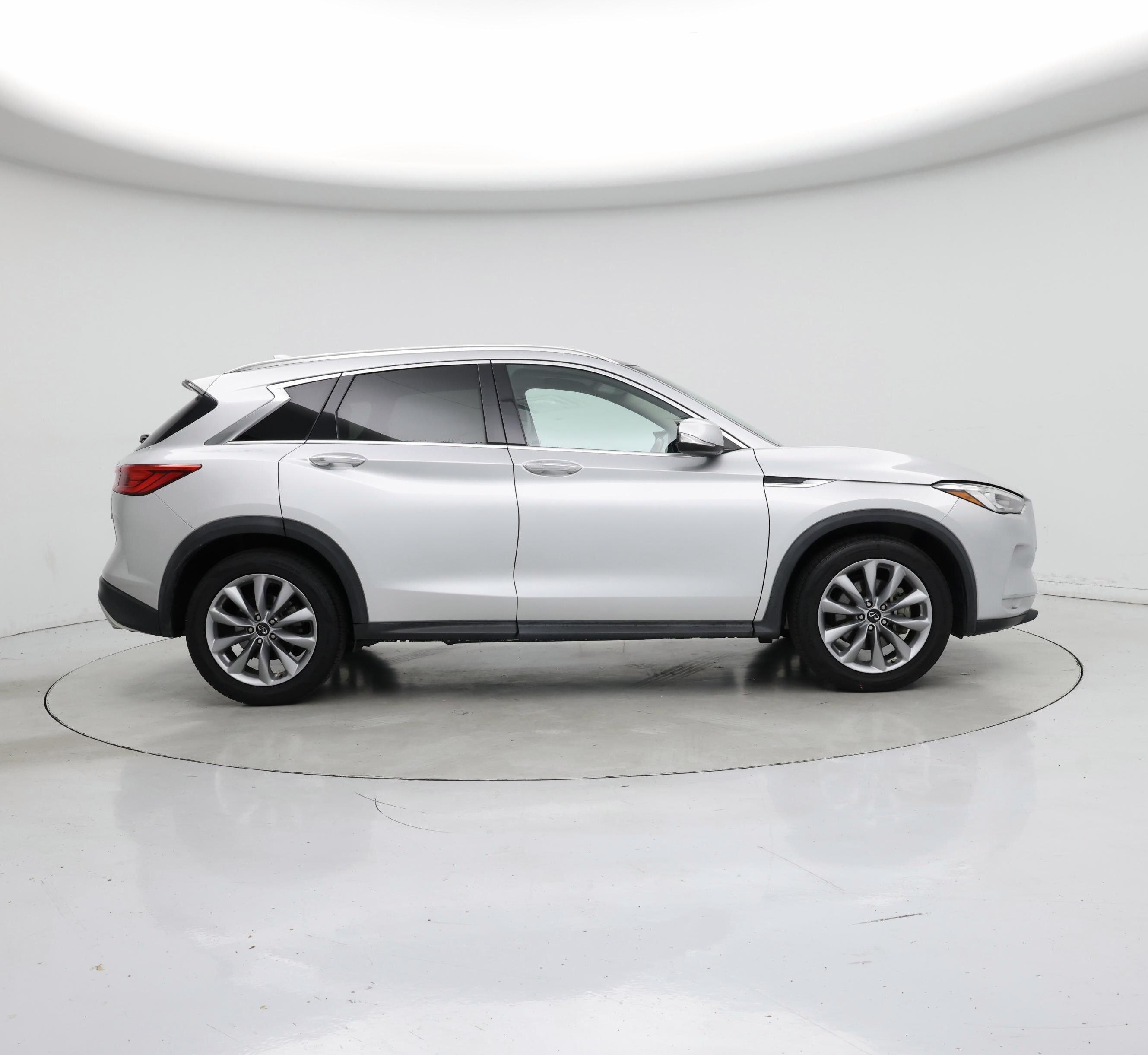 Thumbnail: 2021 INFINITI QX50 - 7