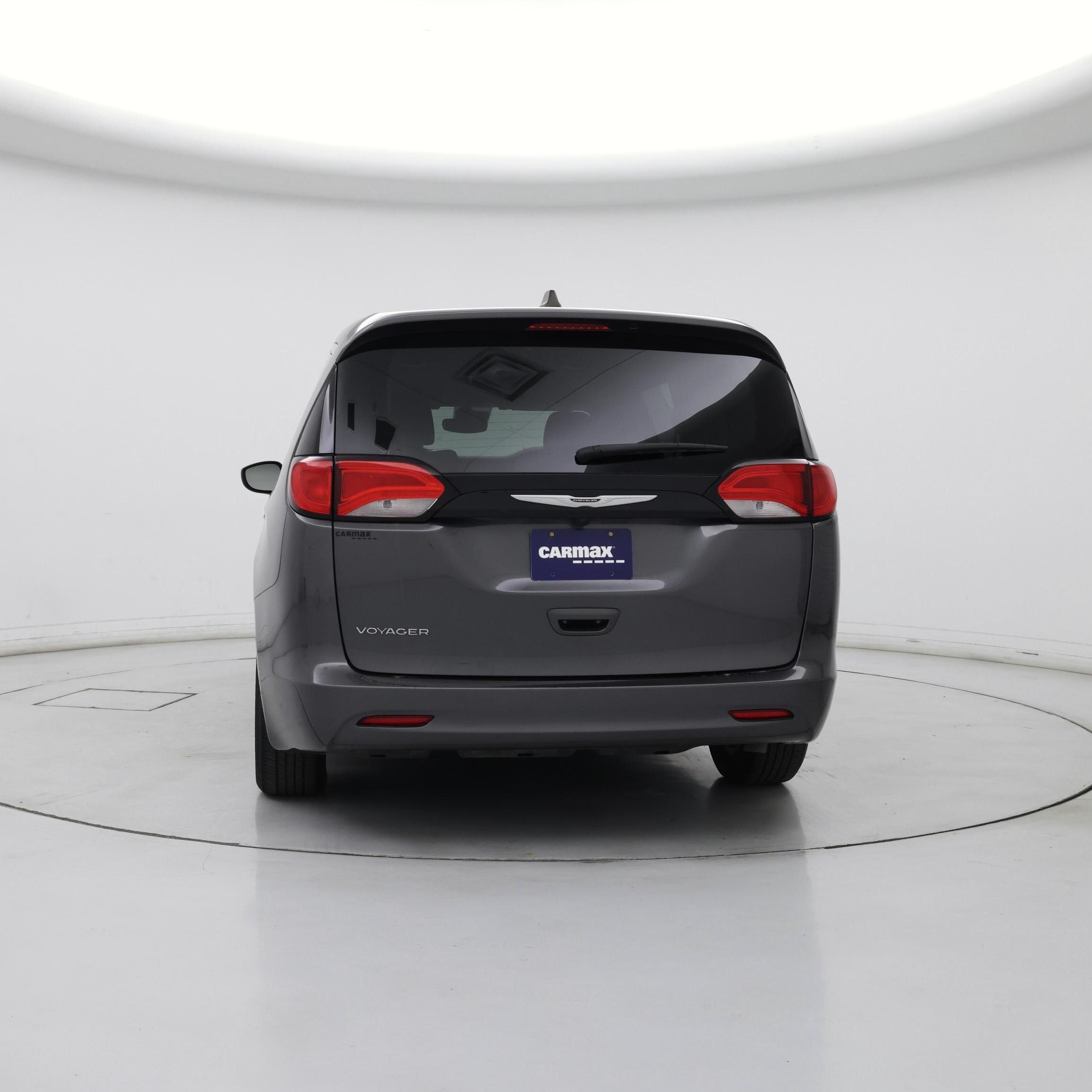 Thumbnail: 2023 Chrysler Voyager - 6