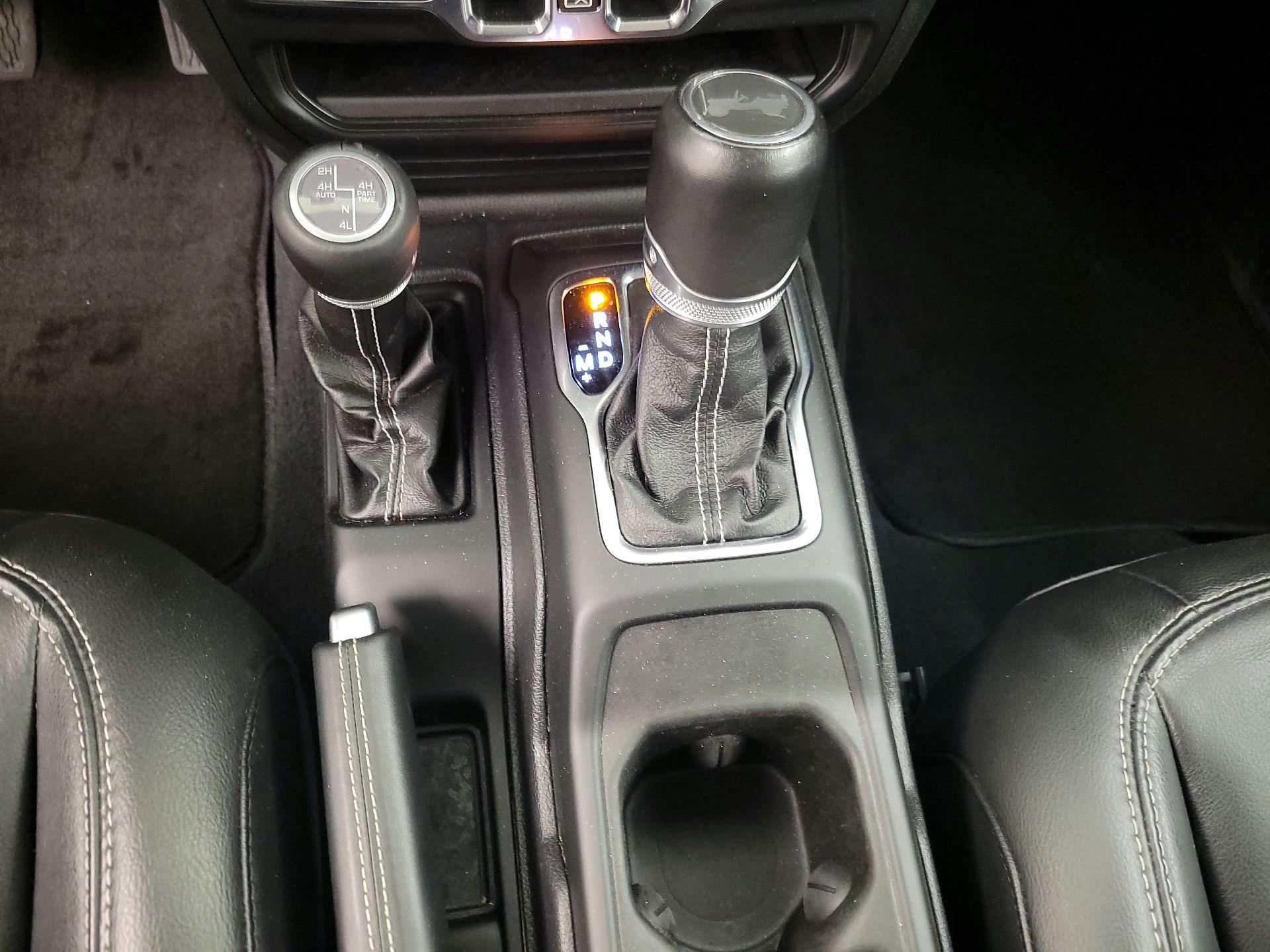 Thumbnail: 2023 Jeep Wrangler - 18