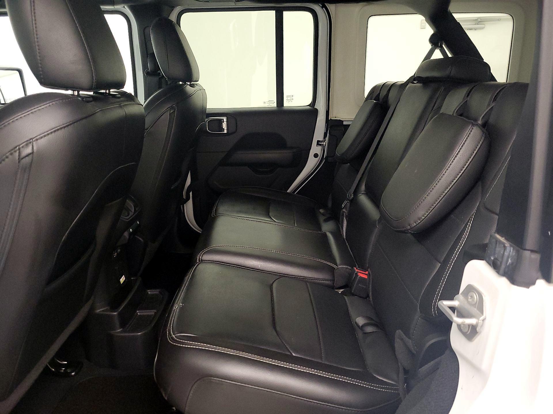 Thumbnail: 2023 Jeep Wrangler - 19