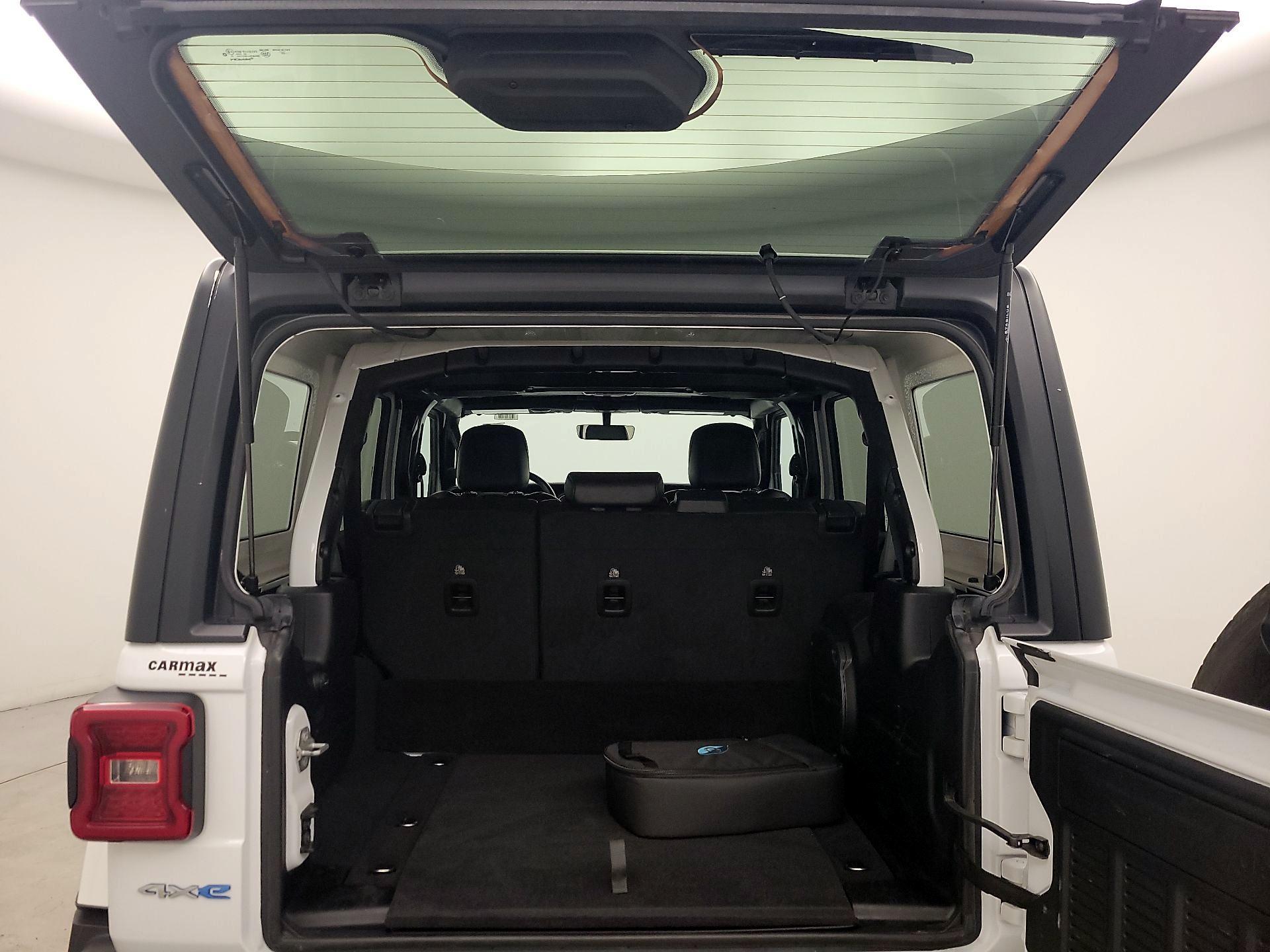 Thumbnail: 2023 Jeep Wrangler - 20