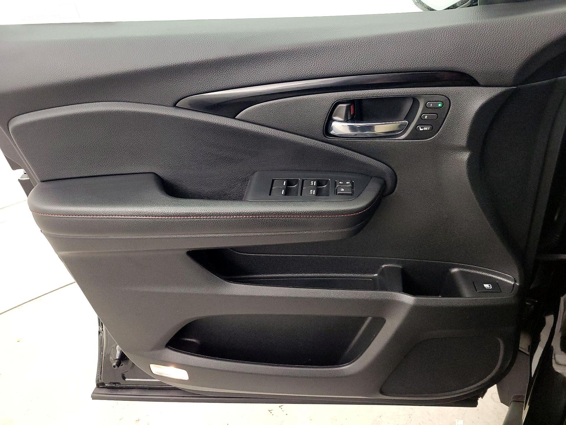 Thumbnail: 2023 Honda Ridgeline - 12