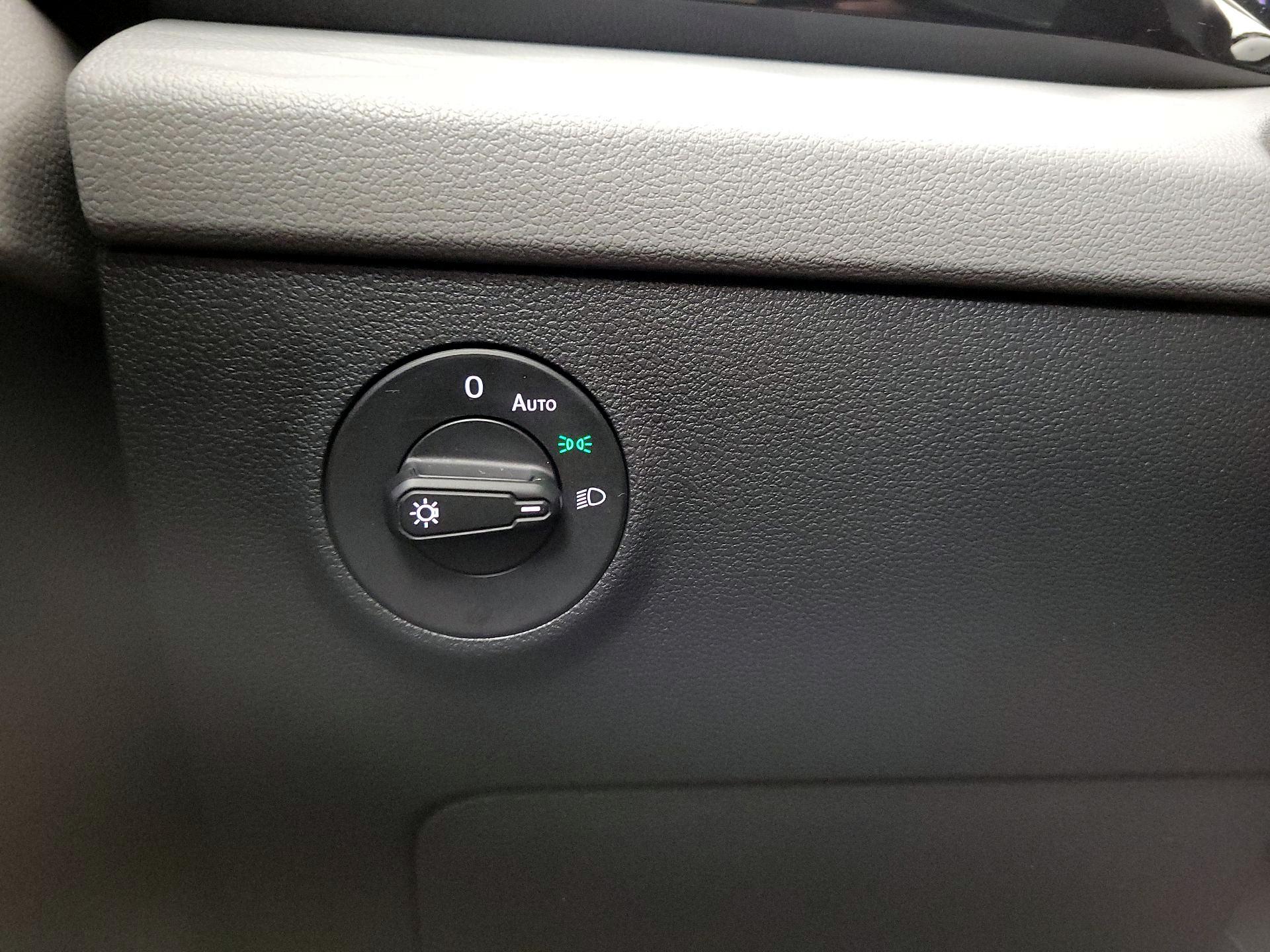 Thumbnail: 2024 Volkswagen Taos - 13