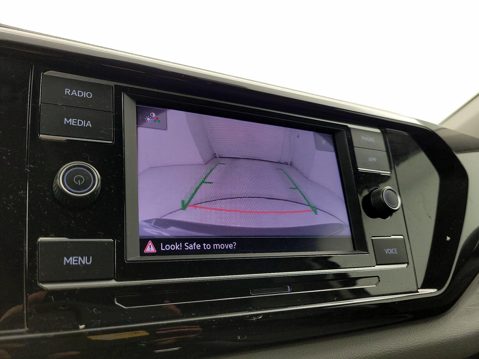 Thumbnail: 2024 Volkswagen Taos - 14