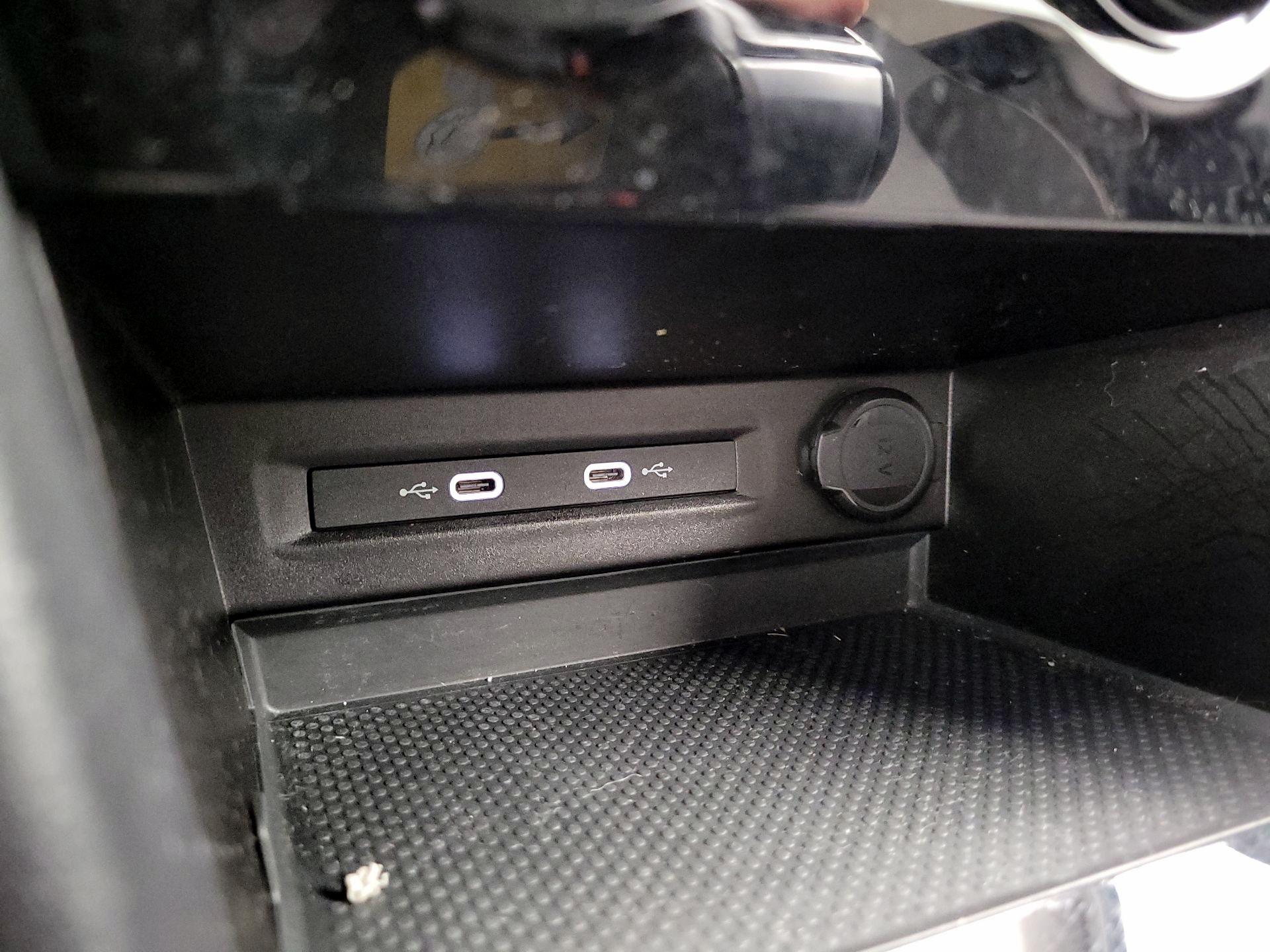 Thumbnail: 2024 Volkswagen Taos - 18