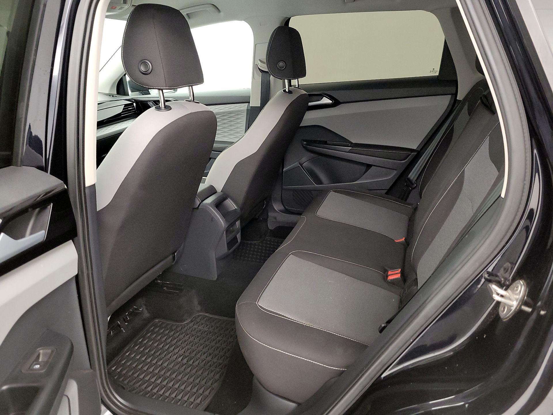 Thumbnail: 2024 Volkswagen Taos - 19