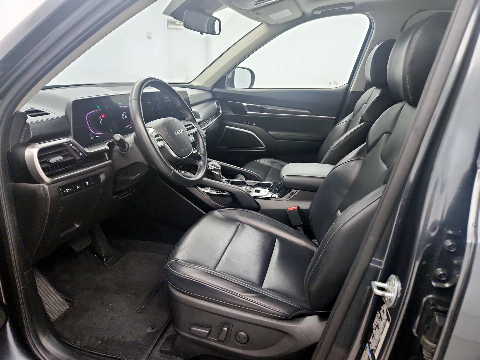 Thumbnail: 2024 Kia Telluride - 11