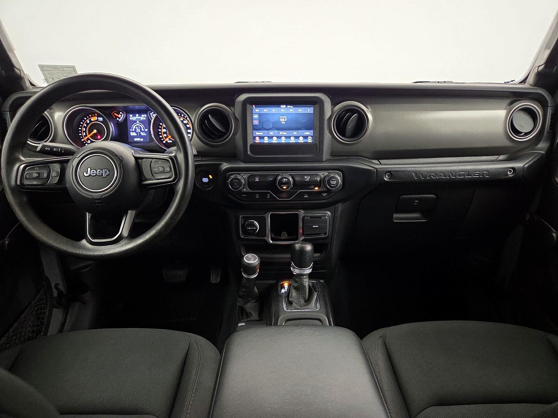 Thumbnail: 2023 Jeep Wrangler - 9