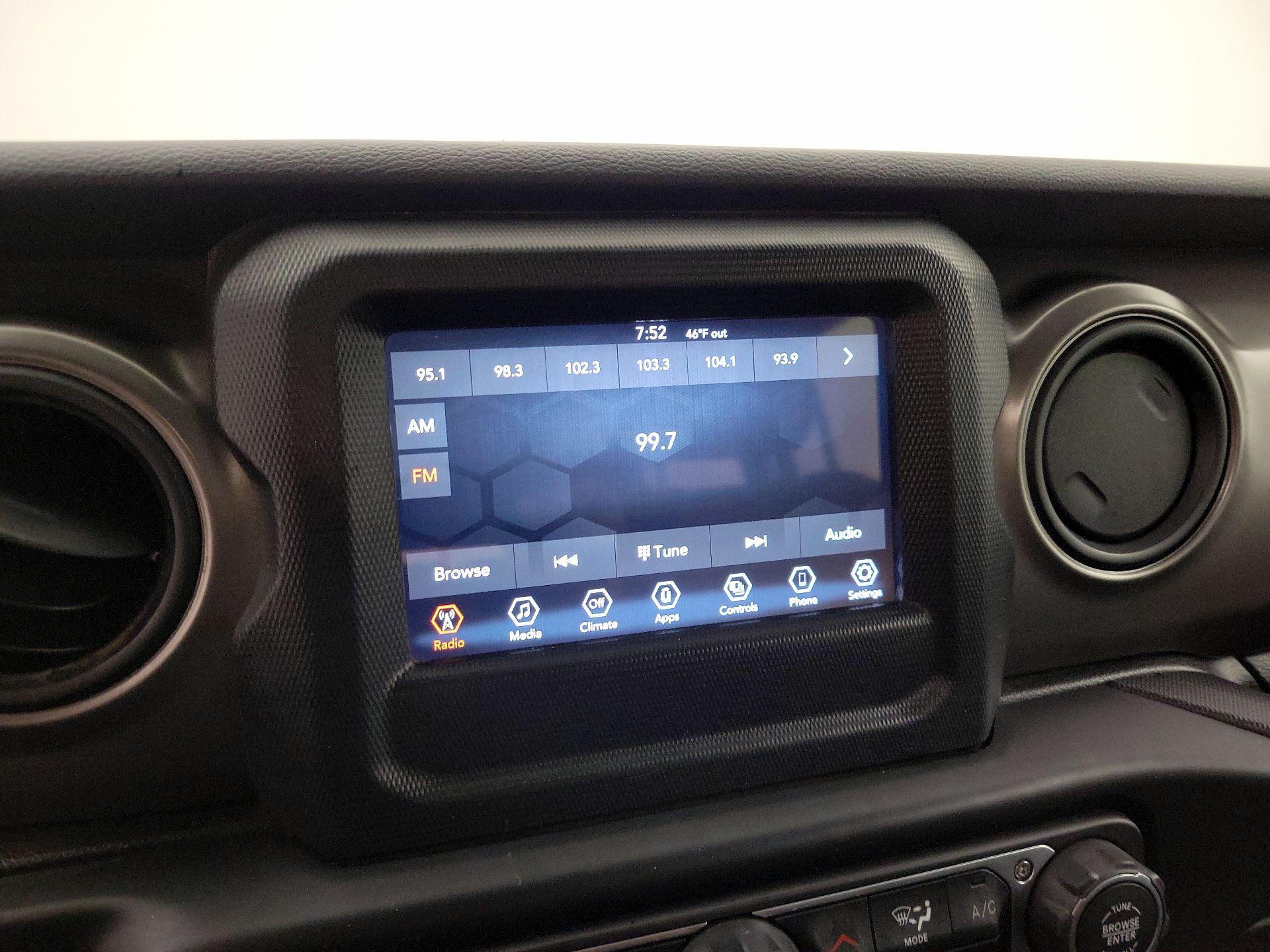 Thumbnail: 2023 Jeep Wrangler - 15