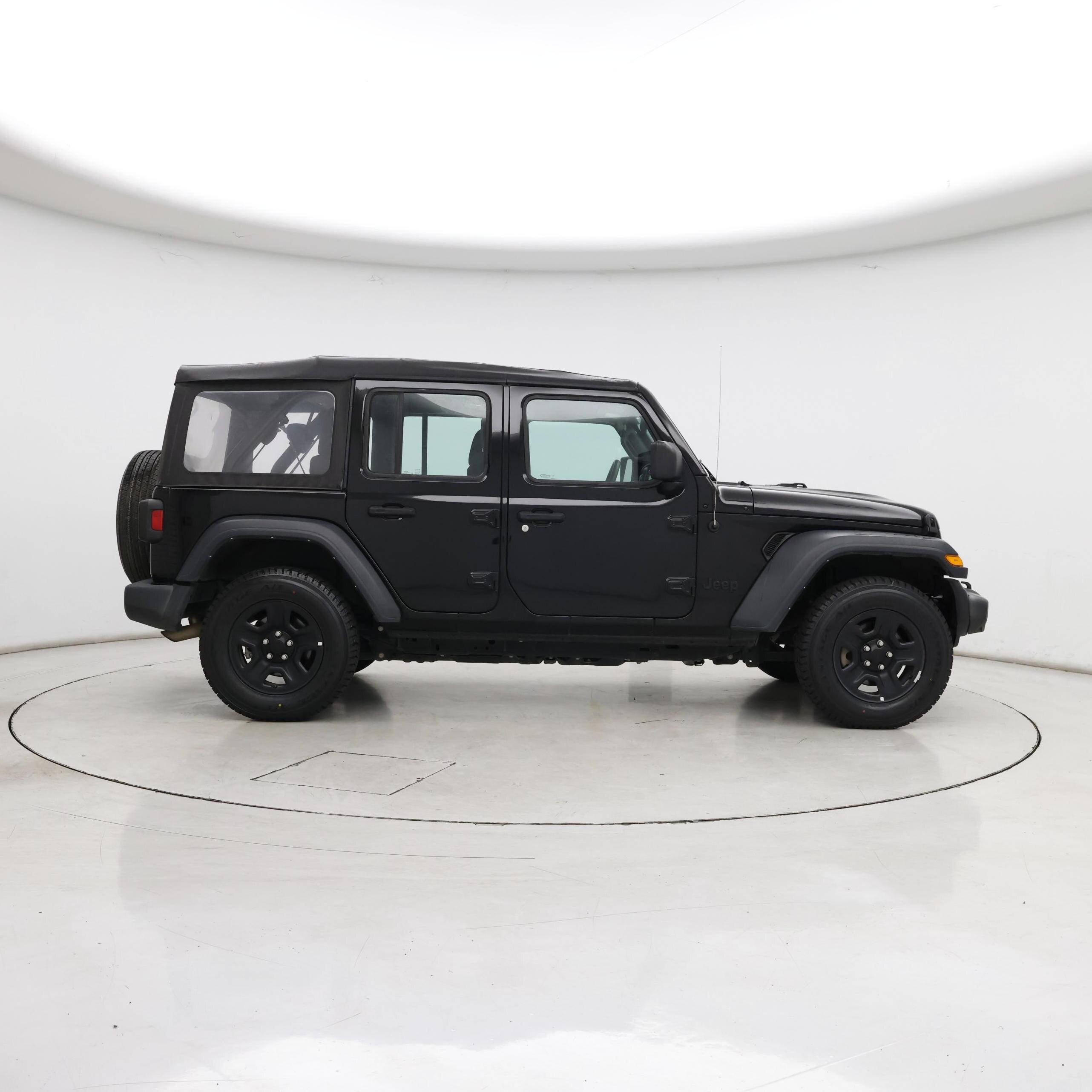 Thumbnail: 2023 Jeep Wrangler - 7