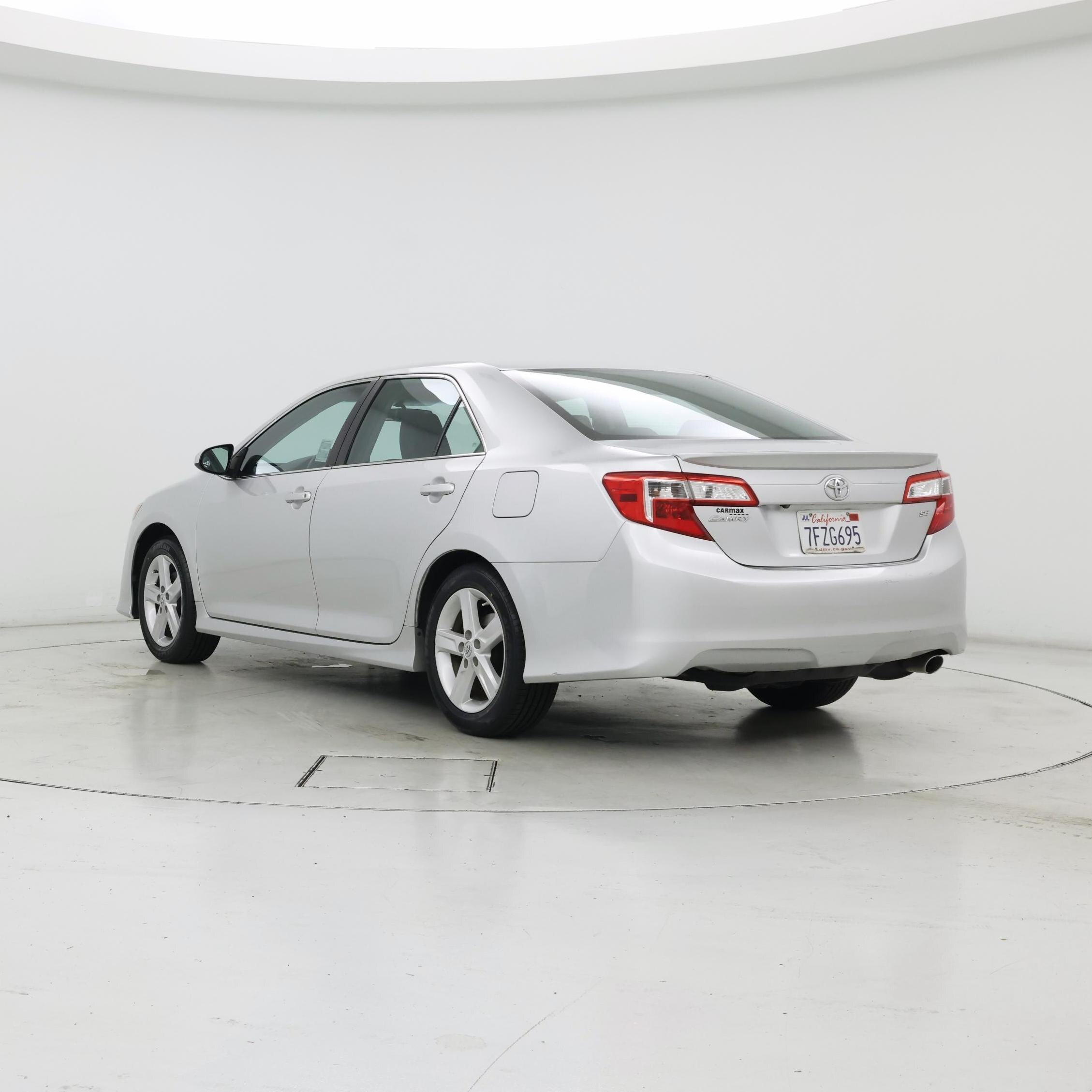 Thumbnail: 2014 Toyota Camry - 2