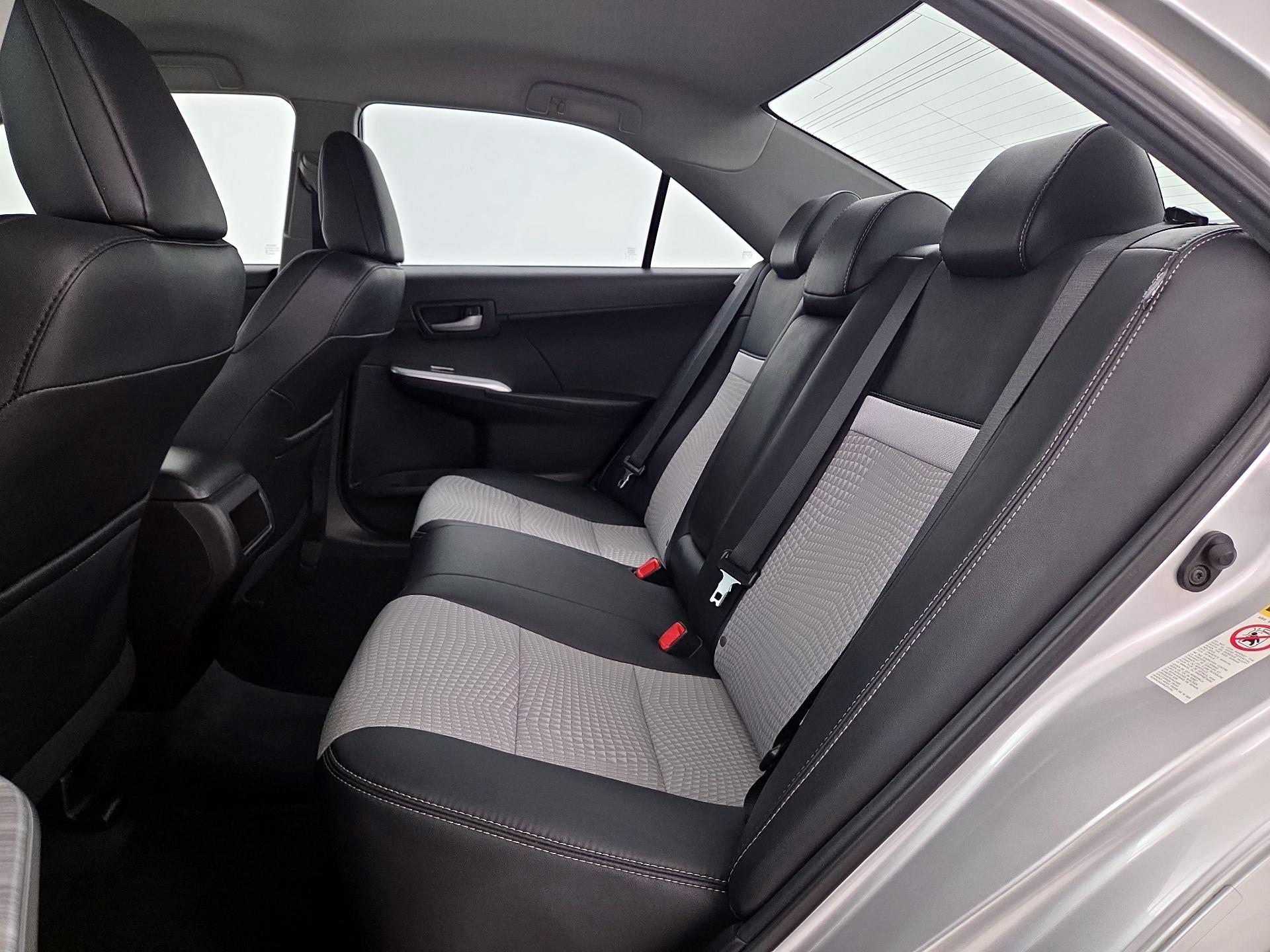 Thumbnail: 2014 Toyota Camry - 19