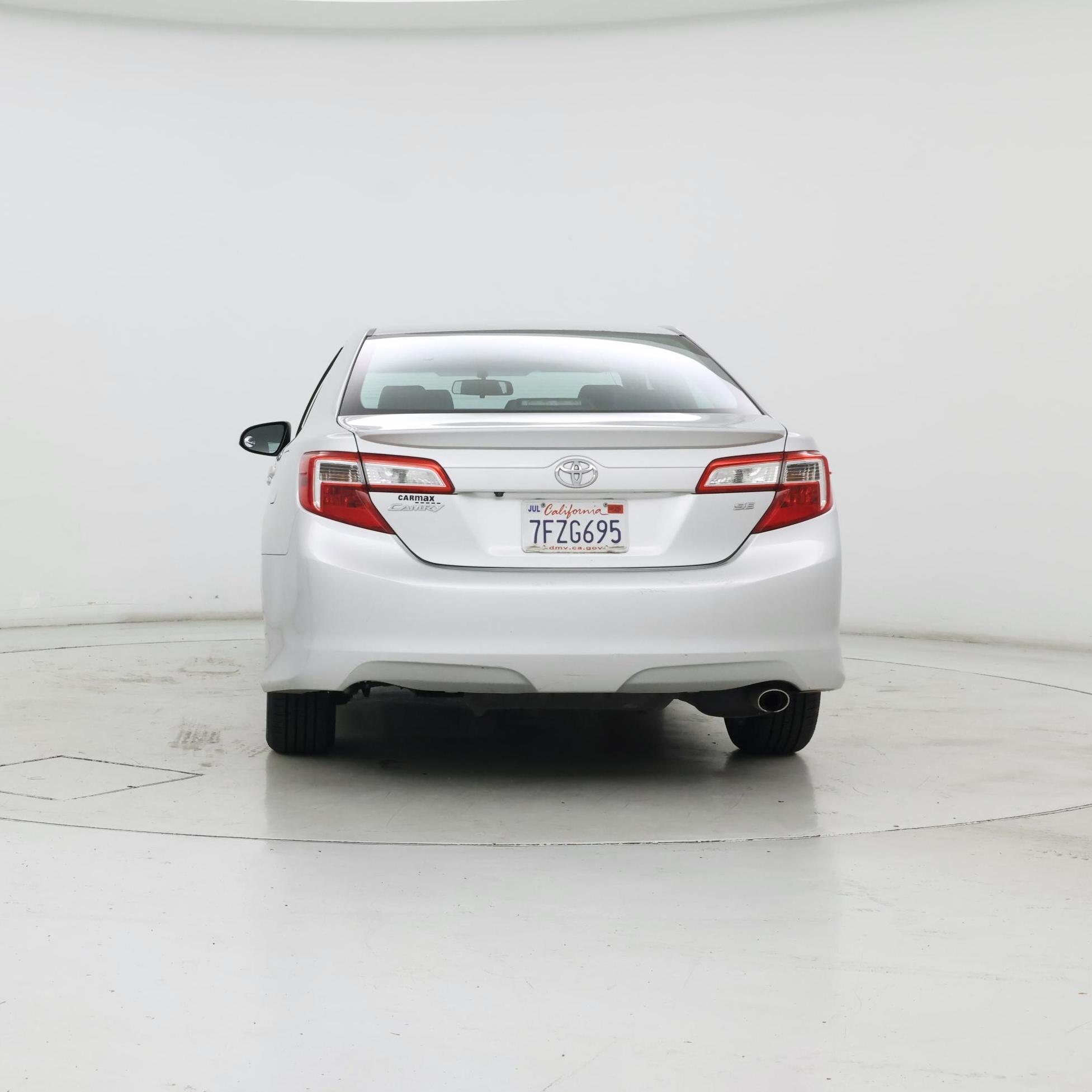 Thumbnail: 2014 Toyota Camry - 6