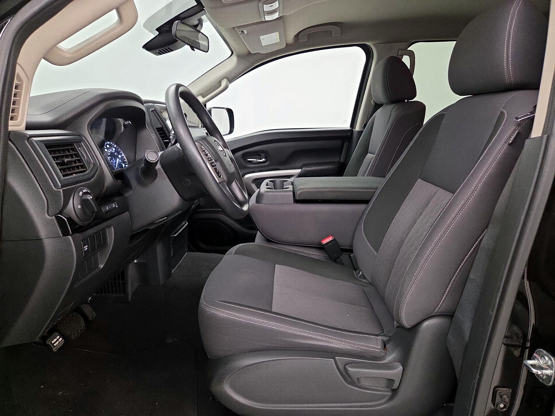 Thumbnail: 2023 Nissan Titan - 11