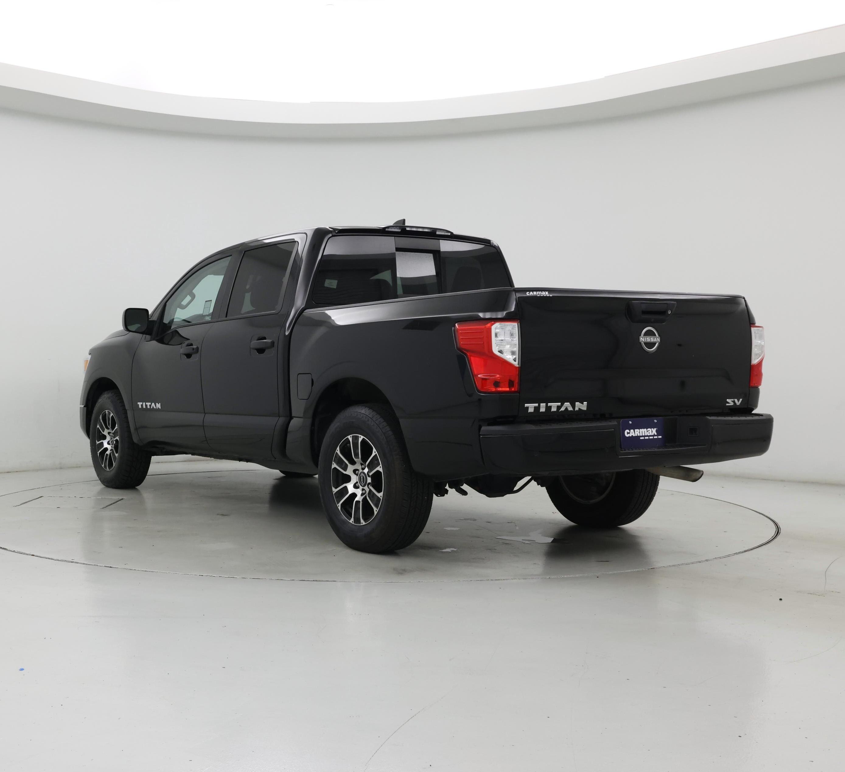 Thumbnail: 2023 Nissan Titan - 2