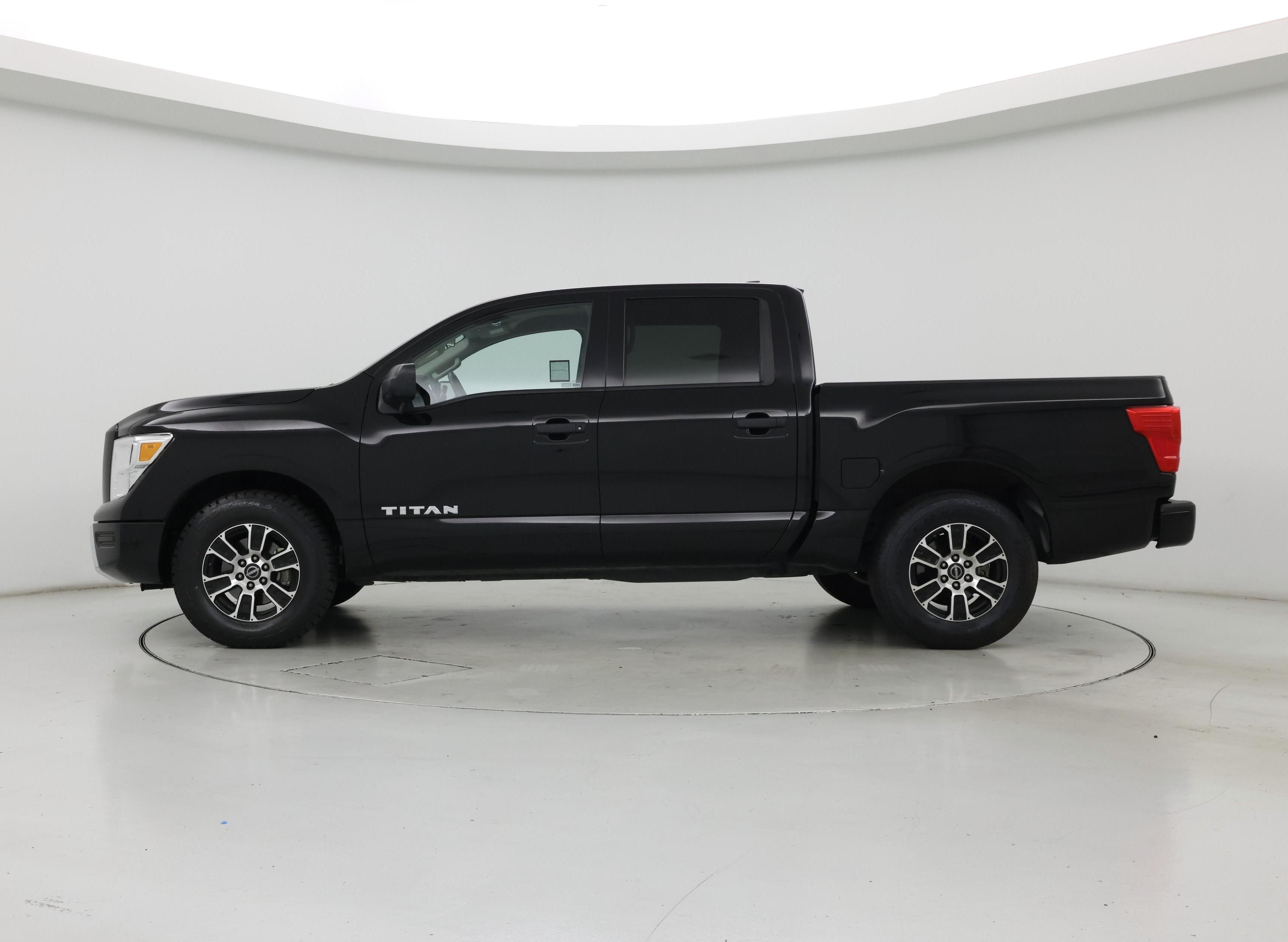 Thumbnail: 2023 Nissan Titan - 3