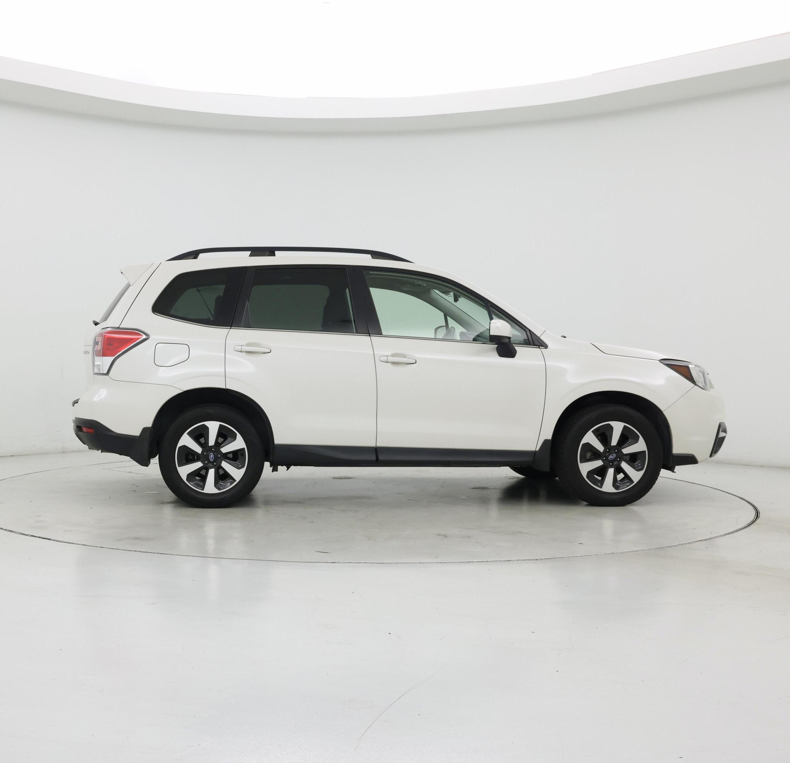 Thumbnail: 2018 Subaru Forester - 7