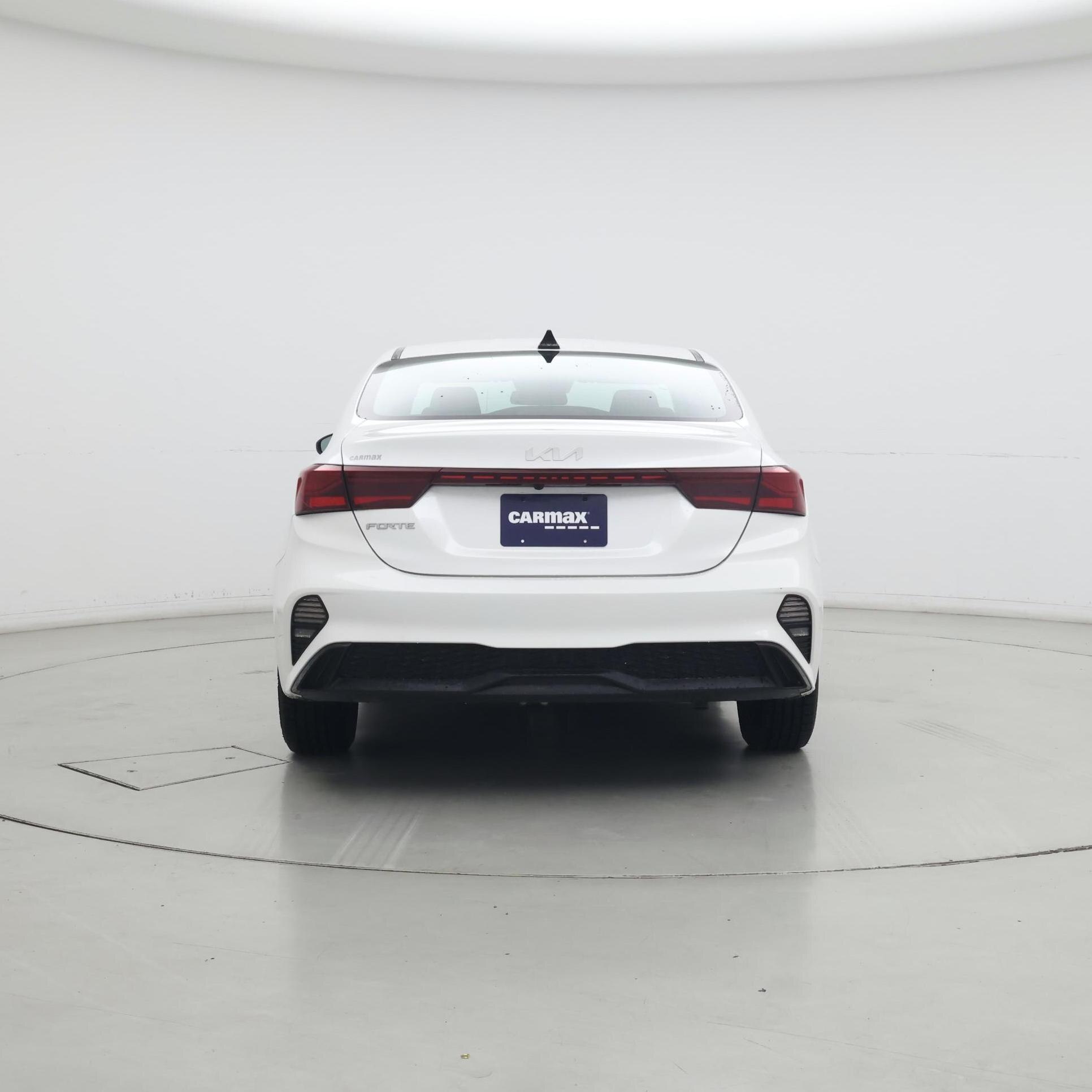 Thumbnail: 2023 Kia Forte - 6