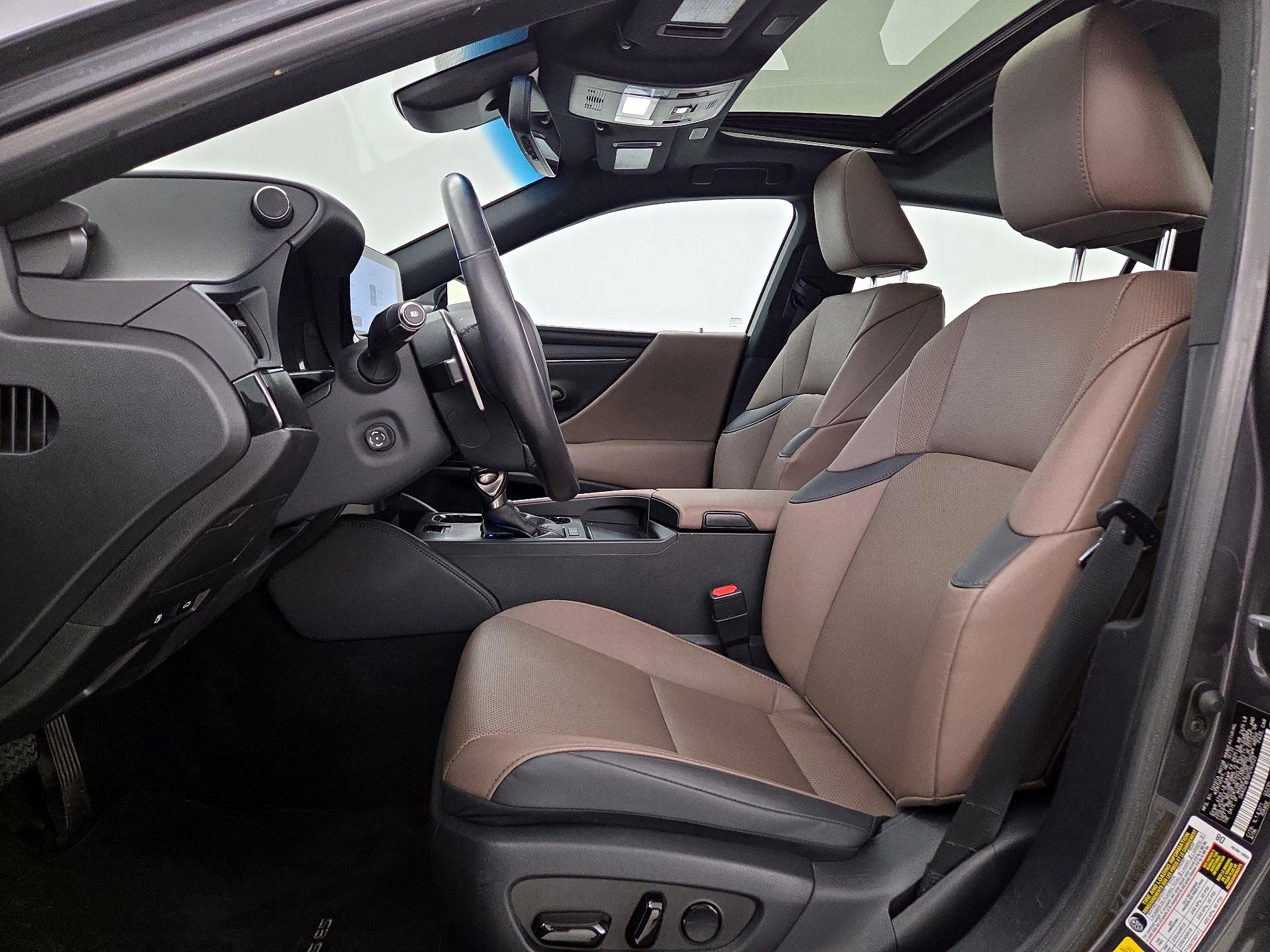 Thumbnail: 2023 Lexus ES - 11