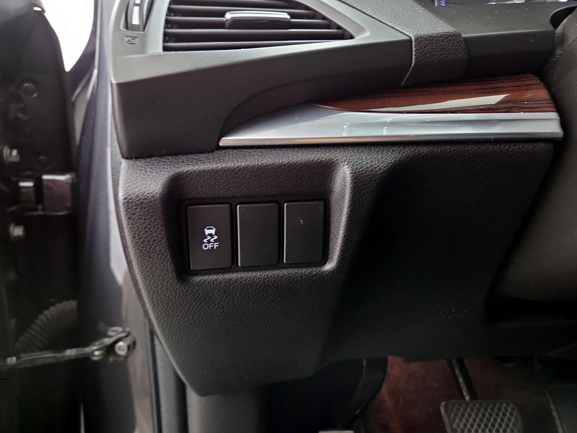 Thumbnail: 2014 Acura MDX - 13