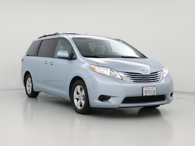2016 Toyota Sienna LE