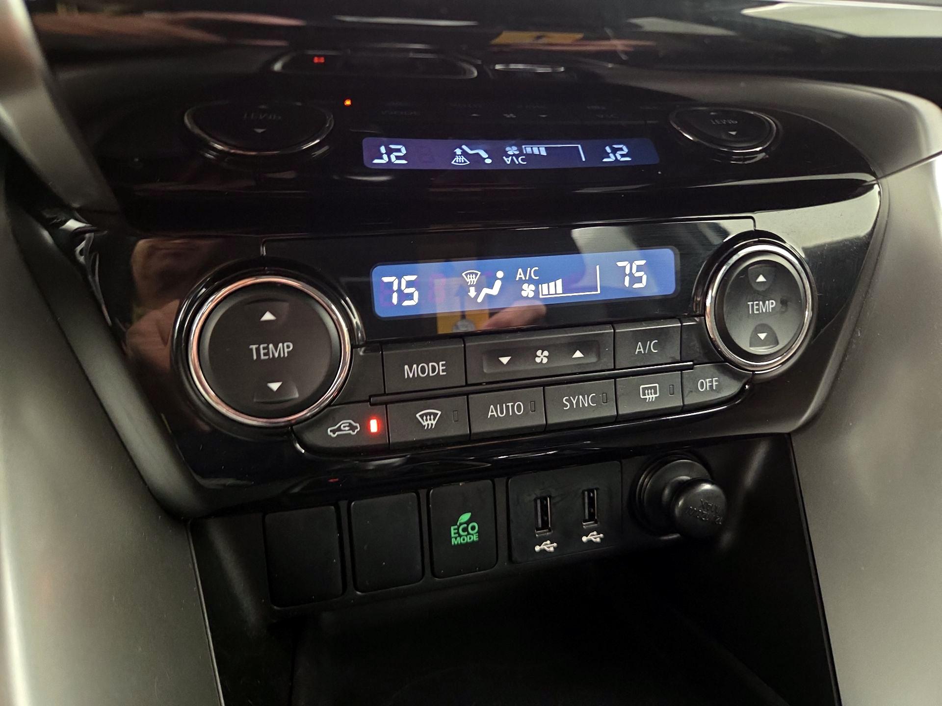 Thumbnail: 2018 Mitsubishi Eclipse Cross - 16