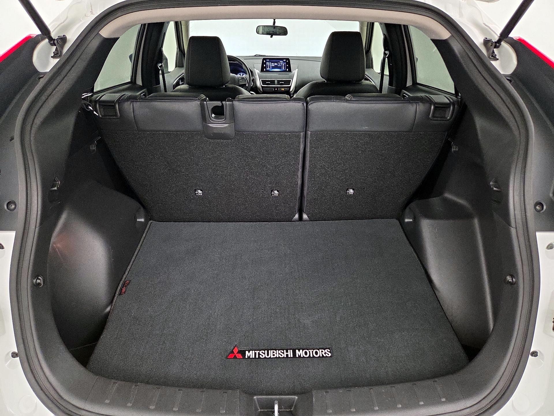 Thumbnail: 2018 Mitsubishi Eclipse Cross - 20