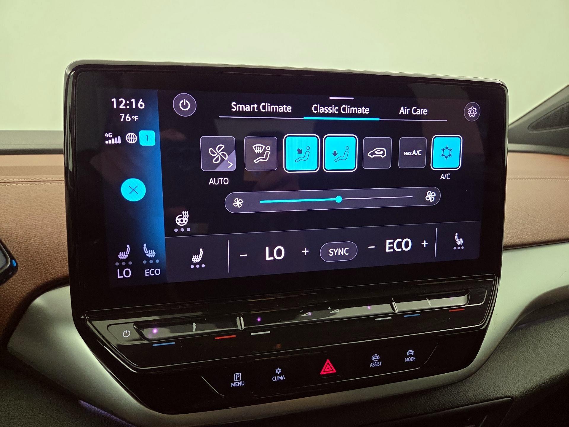 Thumbnail: 2021 Volkswagen ID.4 - 17