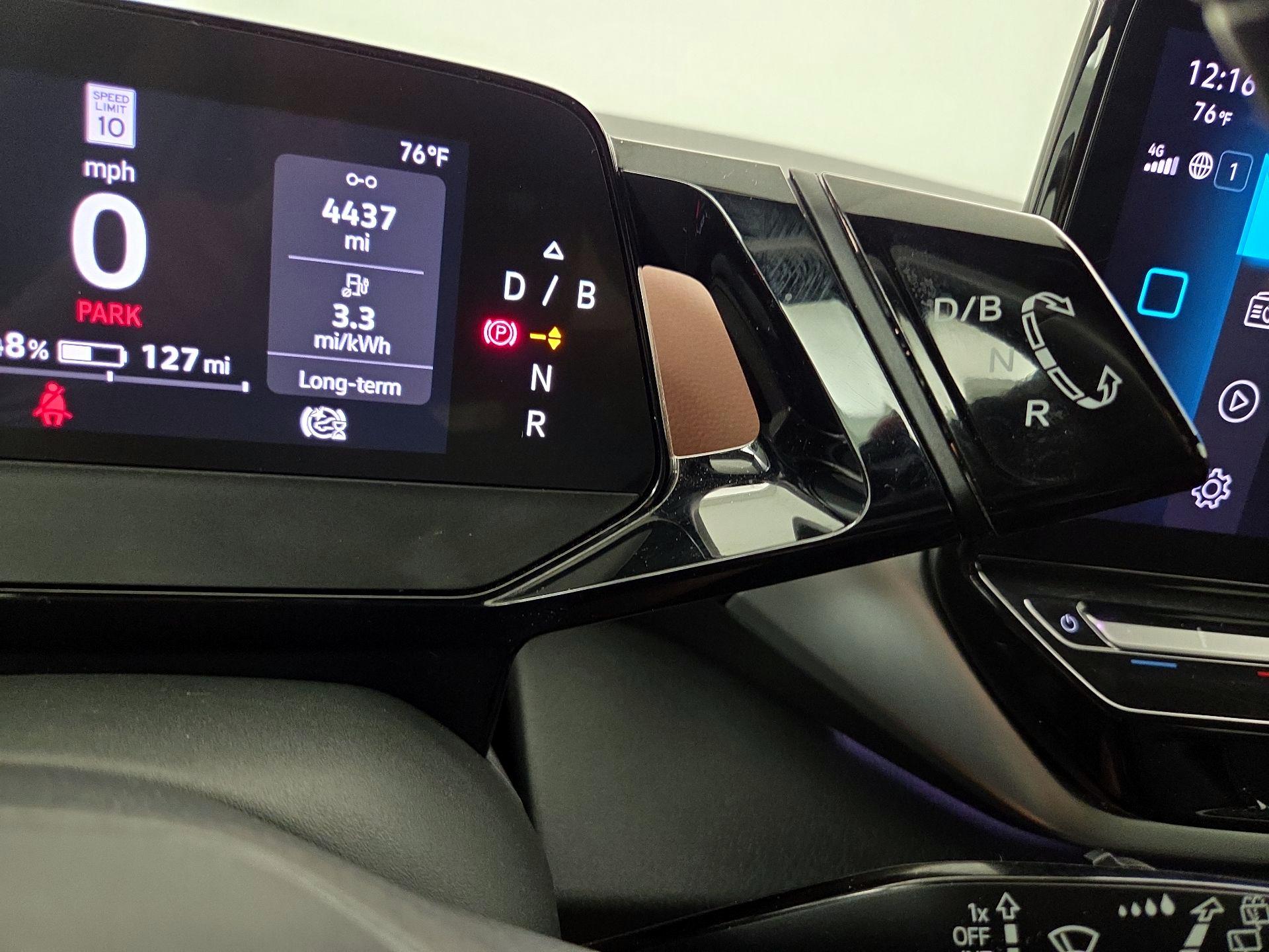 Thumbnail: 2021 Volkswagen ID.4 - 18