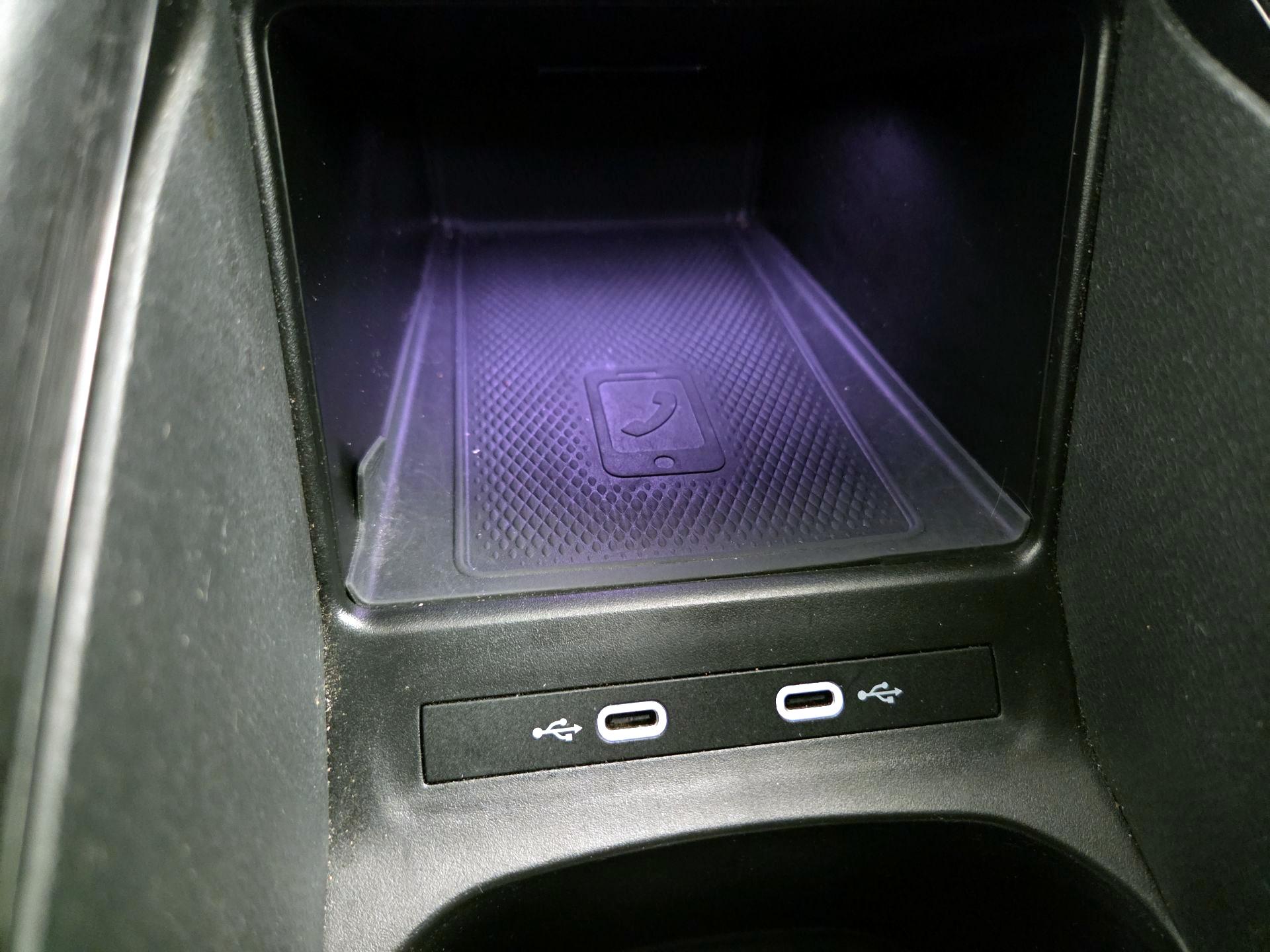 Thumbnail: 2021 Volkswagen ID.4 - 19