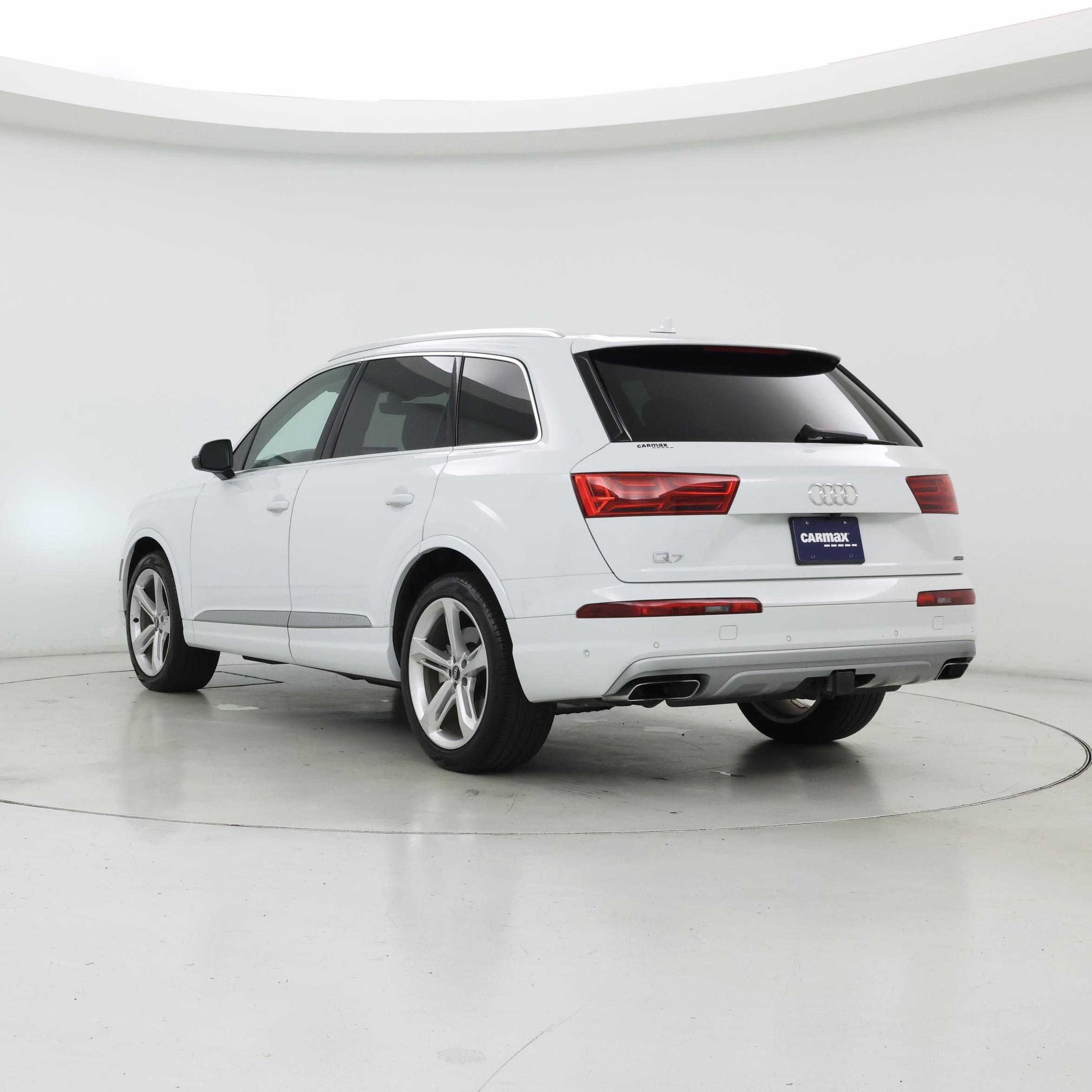 Thumbnail: 2019 Audi Q7 - 2