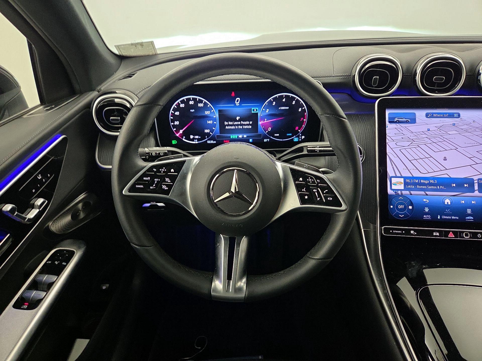 Thumbnail: 2023 Mercedes-Benz GLC - 10