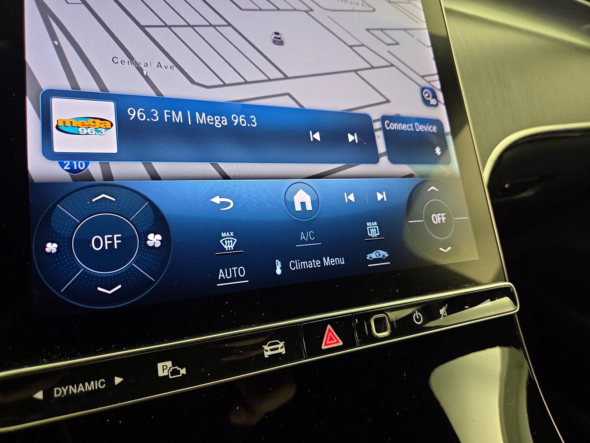 Thumbnail: 2023 Mercedes-Benz GLC - 17