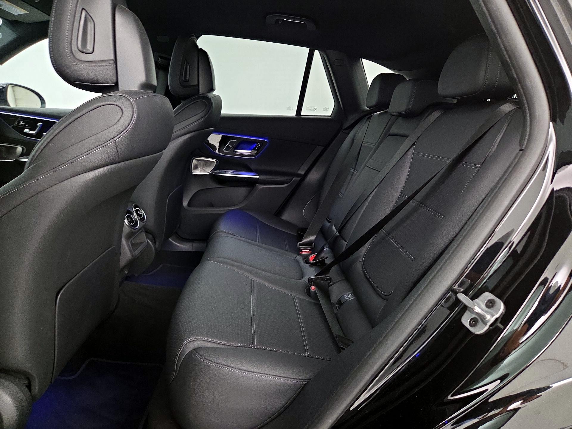 Thumbnail: 2023 Mercedes-Benz GLC - 20