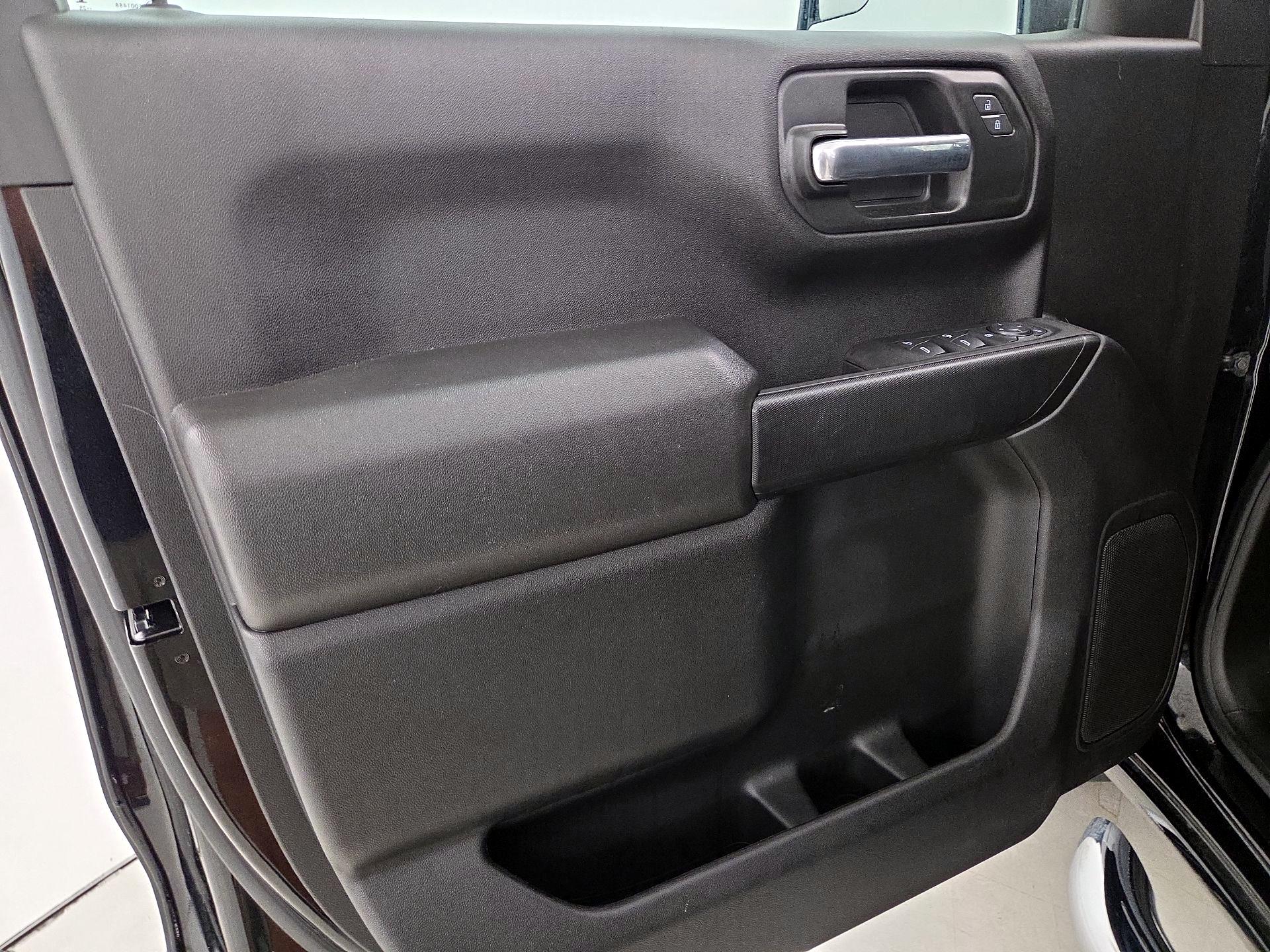 Thumbnail: 2025 Chevrolet Silverado 1500 - 12