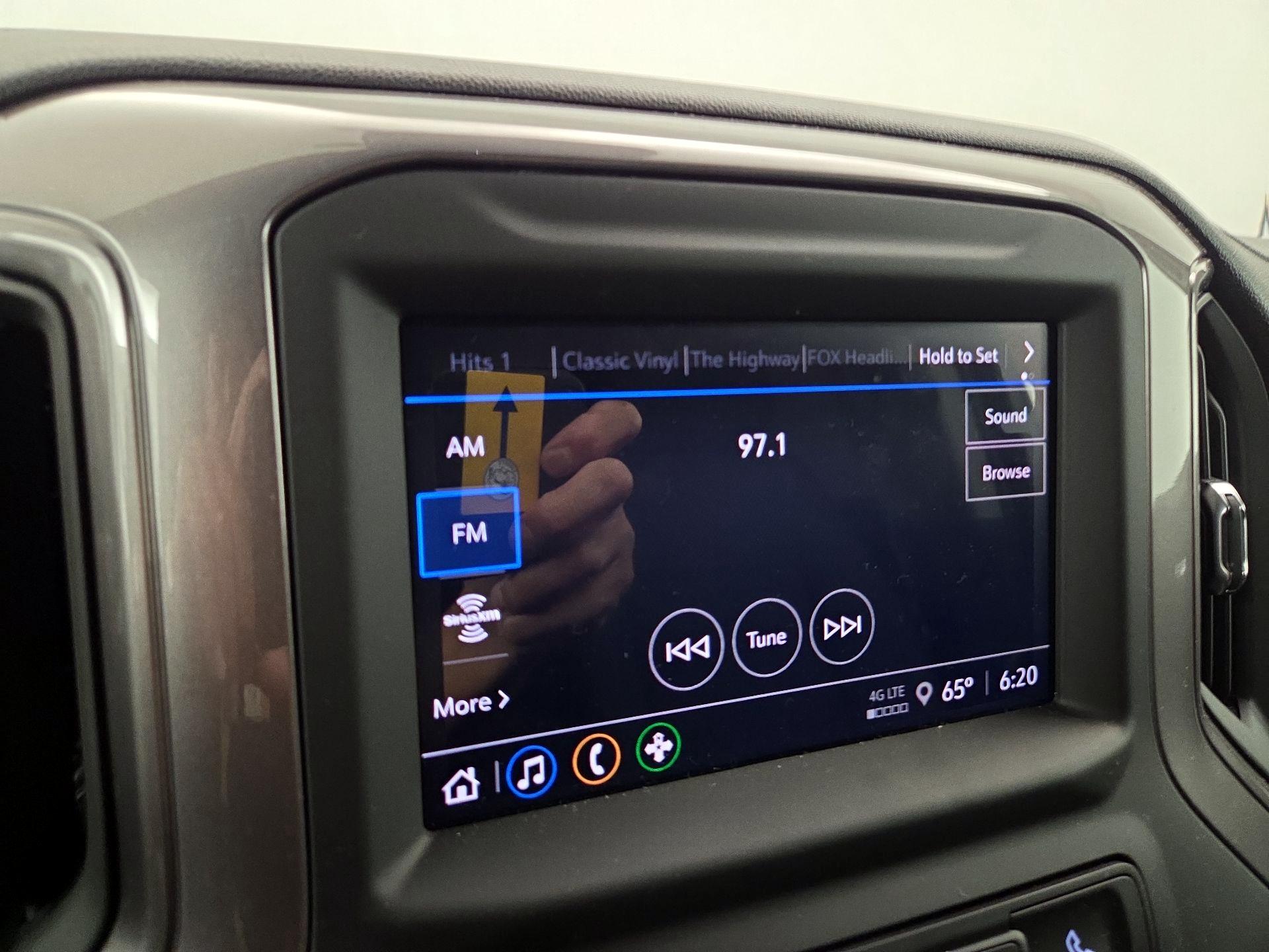 Thumbnail: 2025 Chevrolet Silverado 1500 - 15